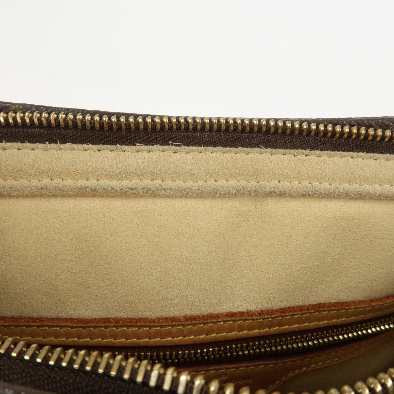 Louis Vuitton Monogram Looping GM Shoulder Bag Bown M51145