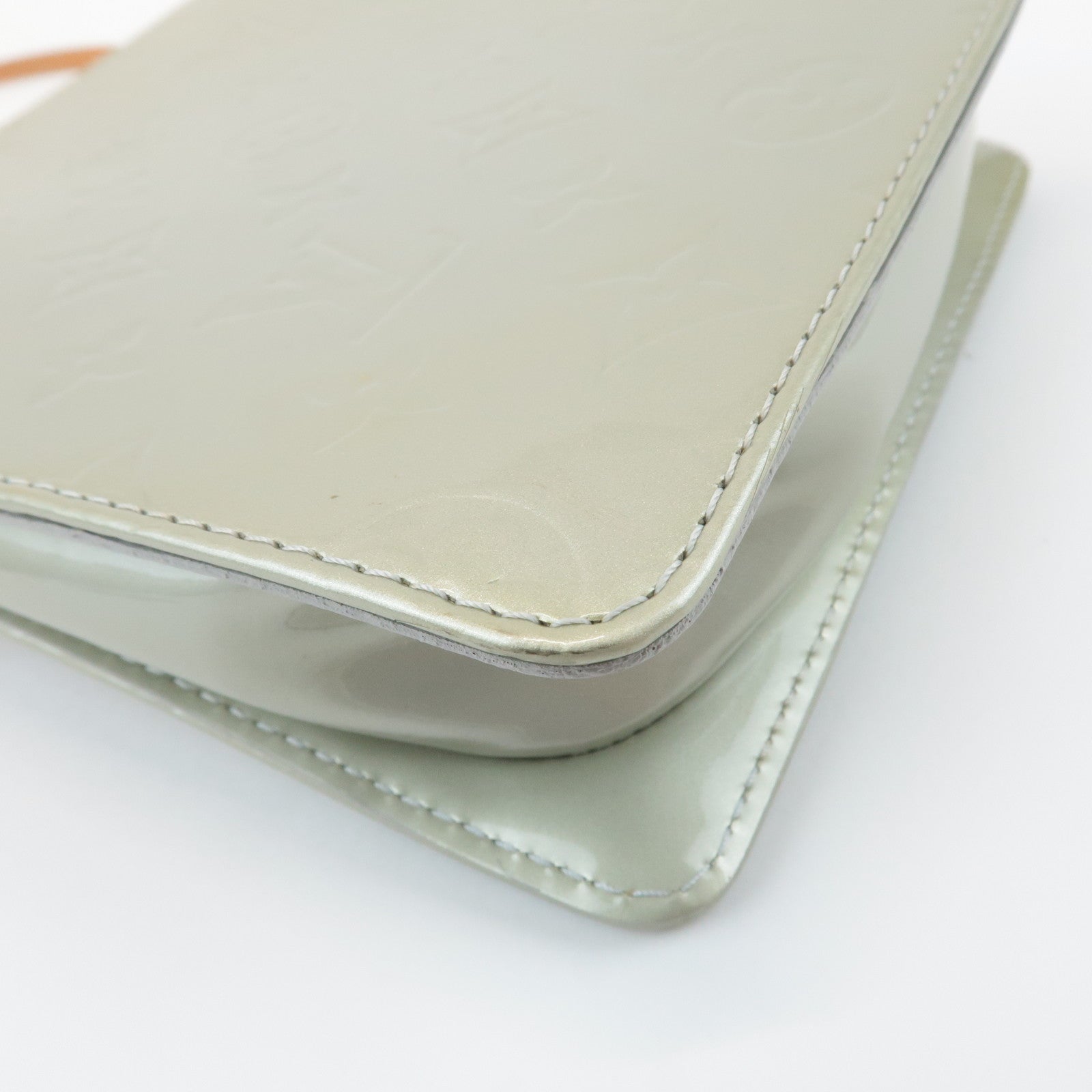 Louis Vuitton Monogram Vernis Motto Shoulder Bag Gray M91030 Used