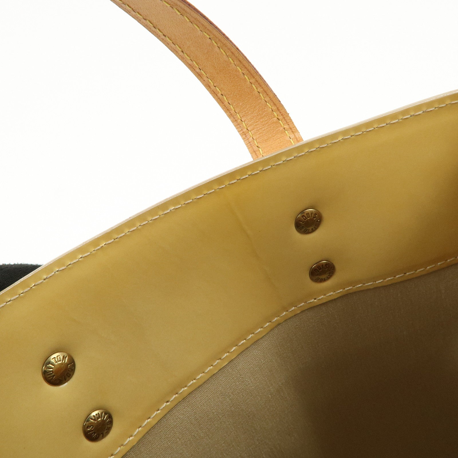 Louis Vuitton Monogram Vernis Lead PM Hand Bag Beige M91144