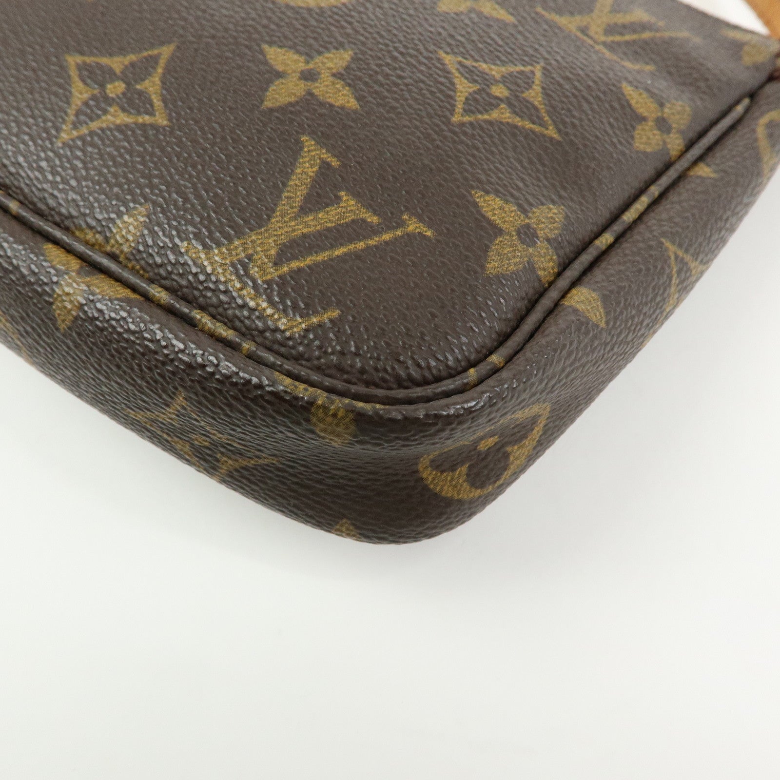 Louis Vuitton Monogram Pochette Accessoires Pouch Hand Bag M51980