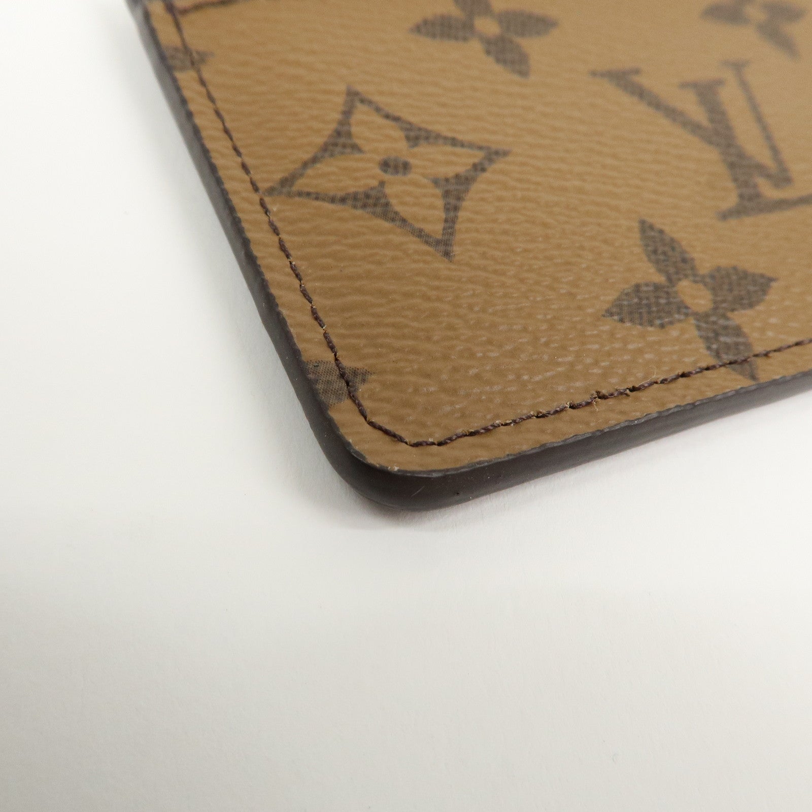 Louis Vuitton Monogram Reverse Porte Cartes Simple Card Case M69161