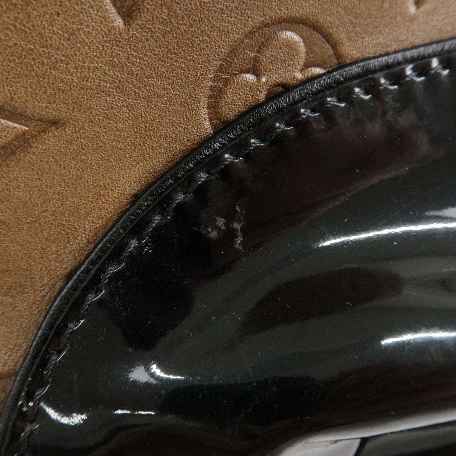 Louis Vuitton Monogram Patent Embossed Leather Shoulder Bag M95296 Used