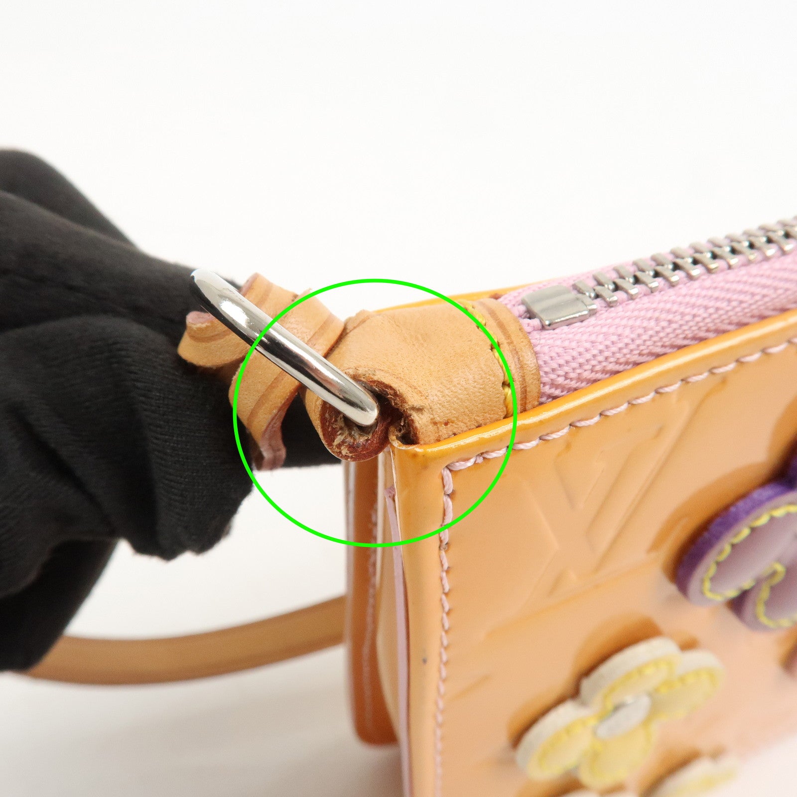 Louis Vuitton Monogram Vernis Flower Lexington Pouch M92248