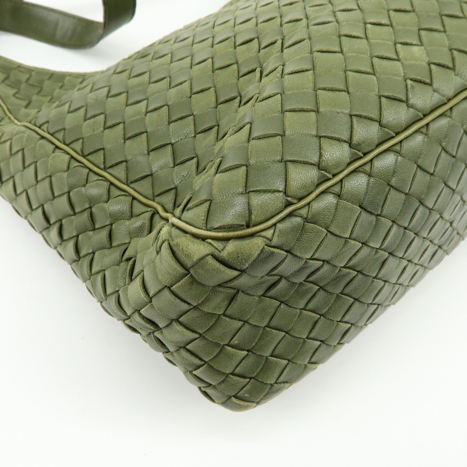 BOTTEGA VENETA Intrecciato Leather Shoulder Bag Crossbody Bag Green