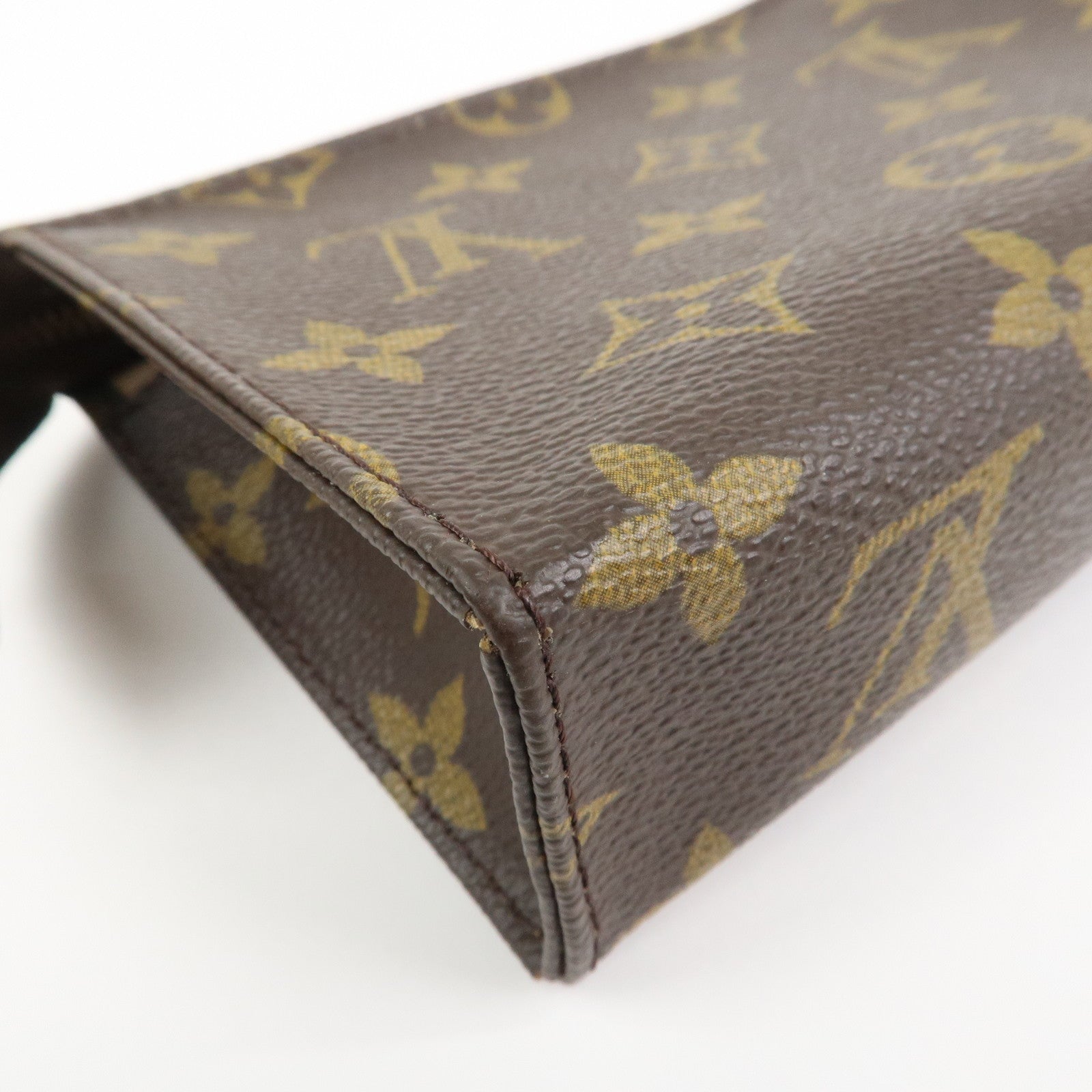 Louis Vuitton Monogram Pochette Toilette 15 Canvas Pouch M47546