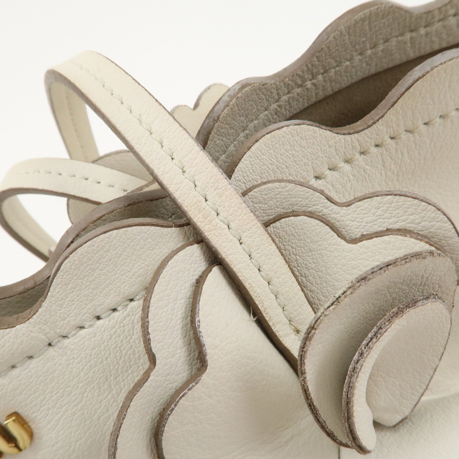 MIU MIU Leather Flower Tote Bag Hand Bag White 5BG054 Used
