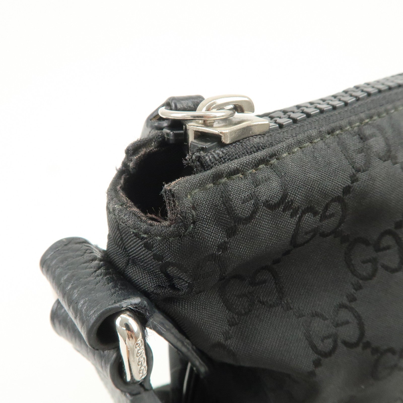 GUCCI Sherry GG Nylon Leather Shoulder Bag Black 509639