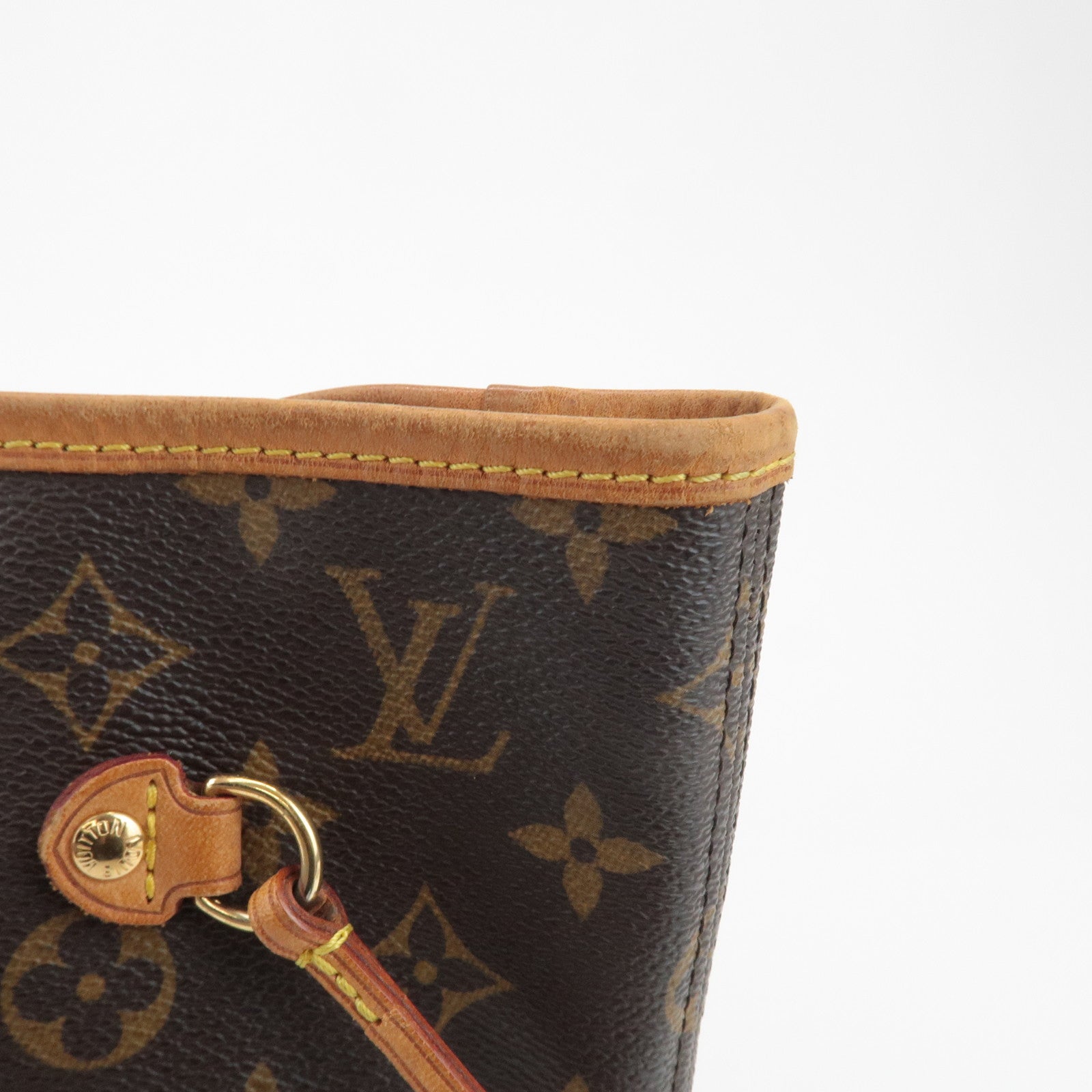 Louis Vuitton Monogram Neverfull MM Tote Bag Brown M40156