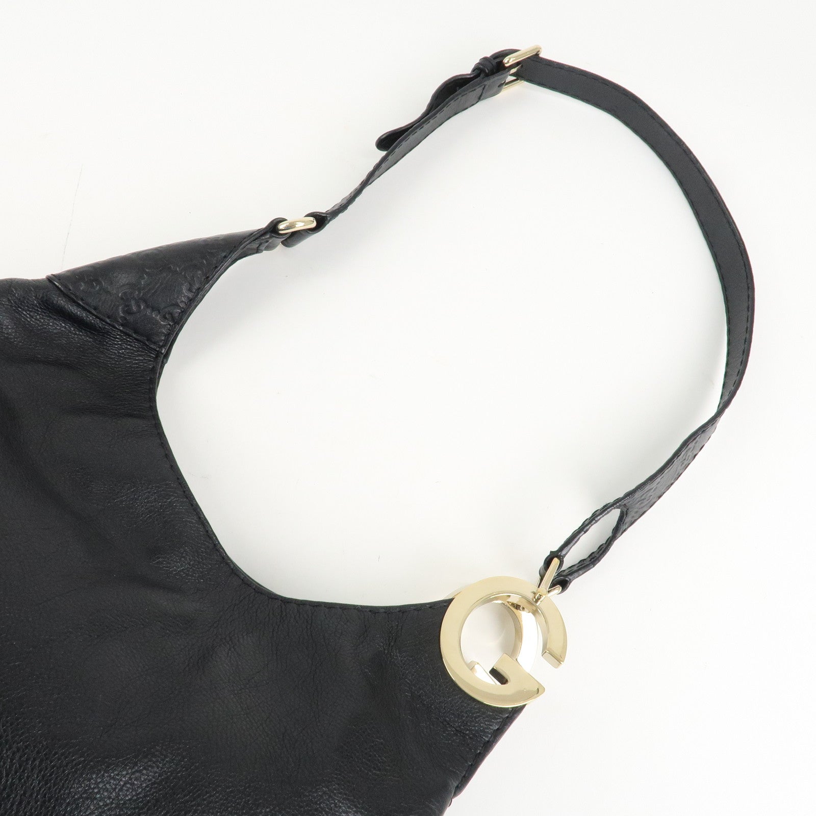 GUCCI Guccissima Leather Shoulder Bag Gold Hardware Black 203503 Used