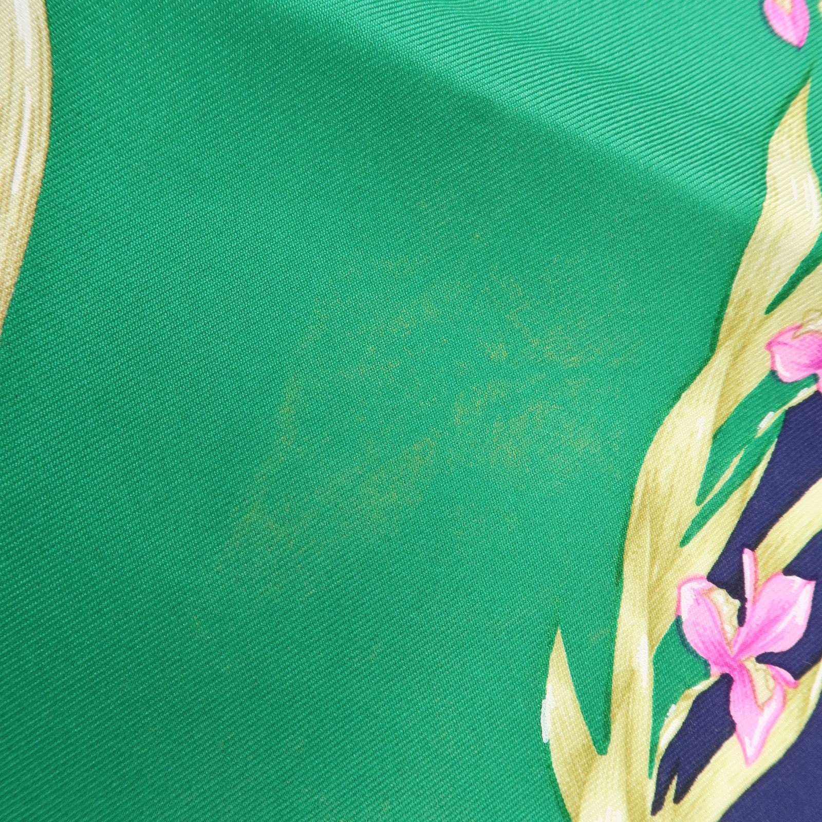 HERMES Carre 90 Silk 100% Scarf H.d'Origny Green