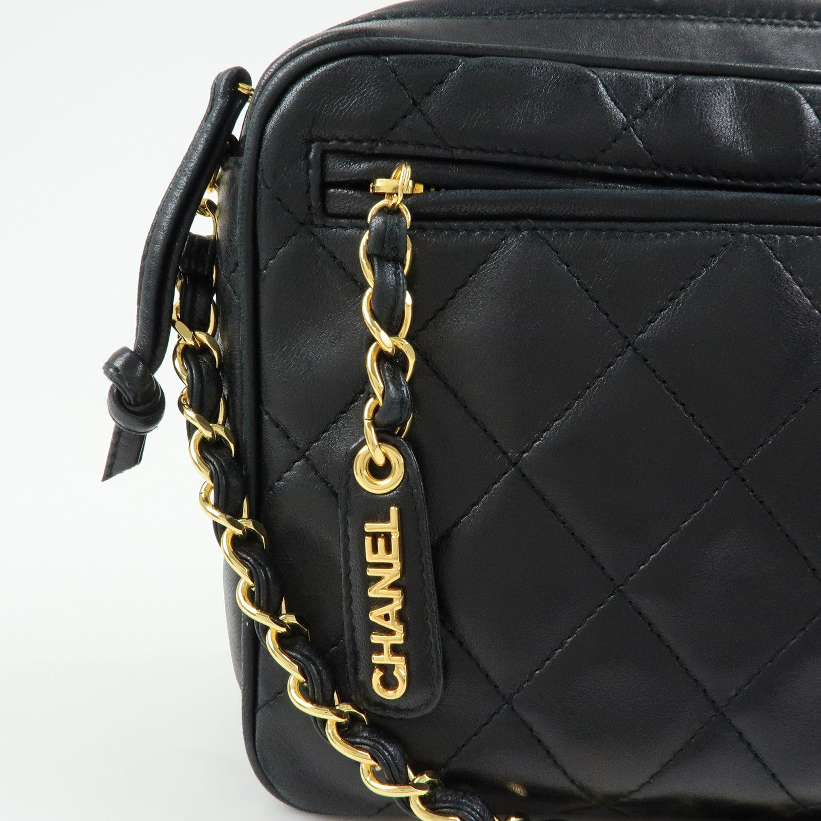 CHANEL Matelasse Lambskin Chain Shoulder Bag Crossbody Bag Black