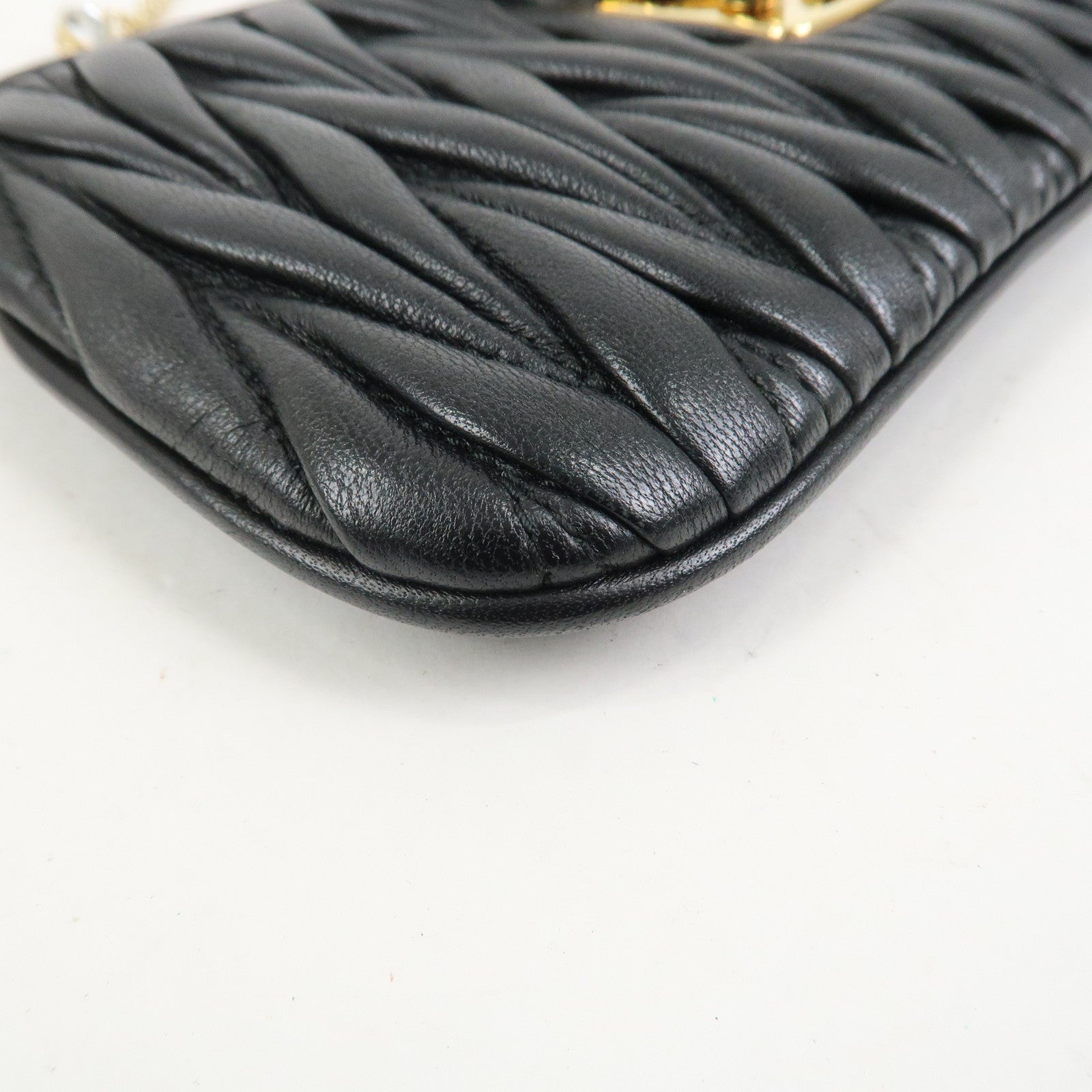 MIU MIU Matelasse Nappa Leather Chain Shoulder Bag Phone Case Black