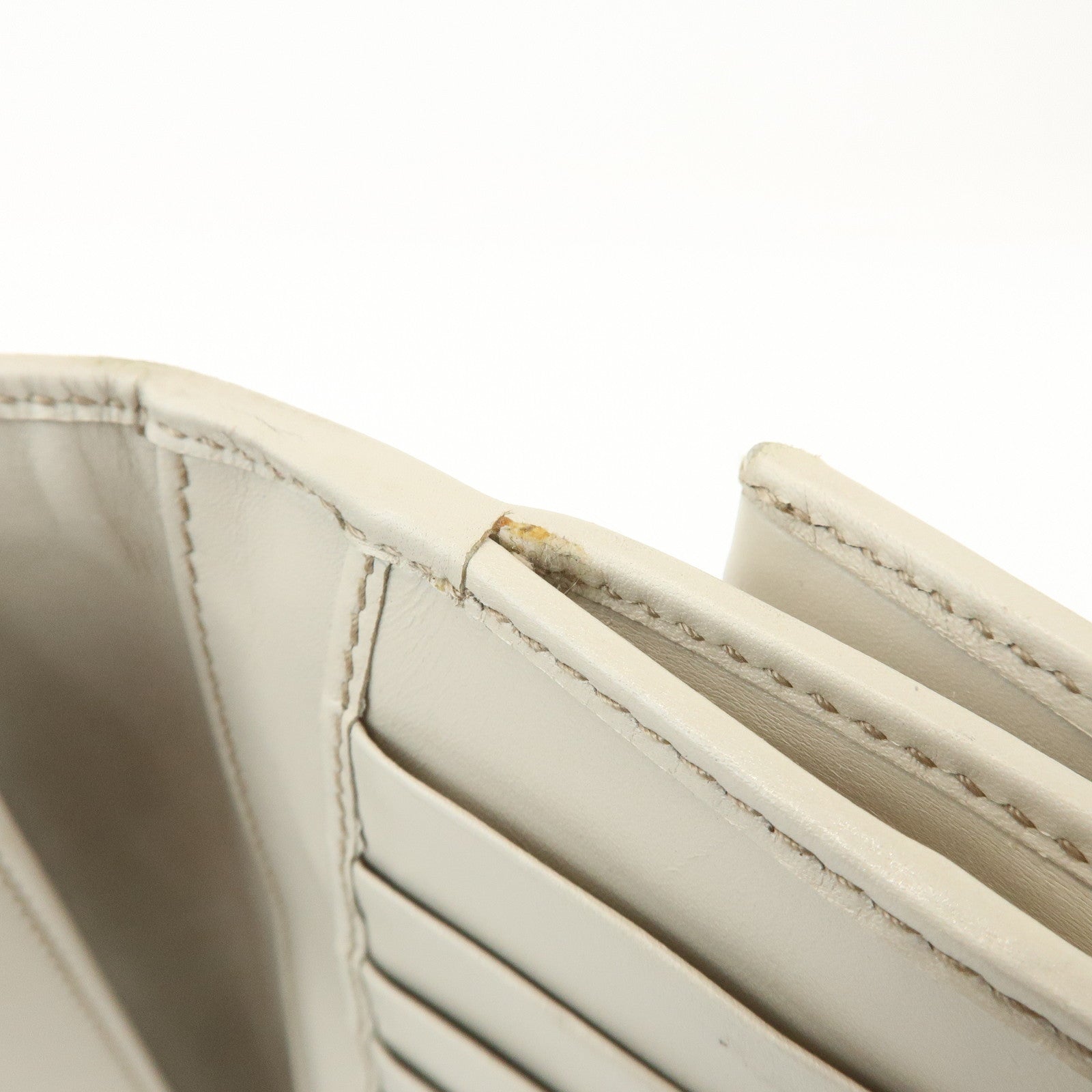 GUCCI Guccissima Leather Long Wallet Ivory Gold 146199