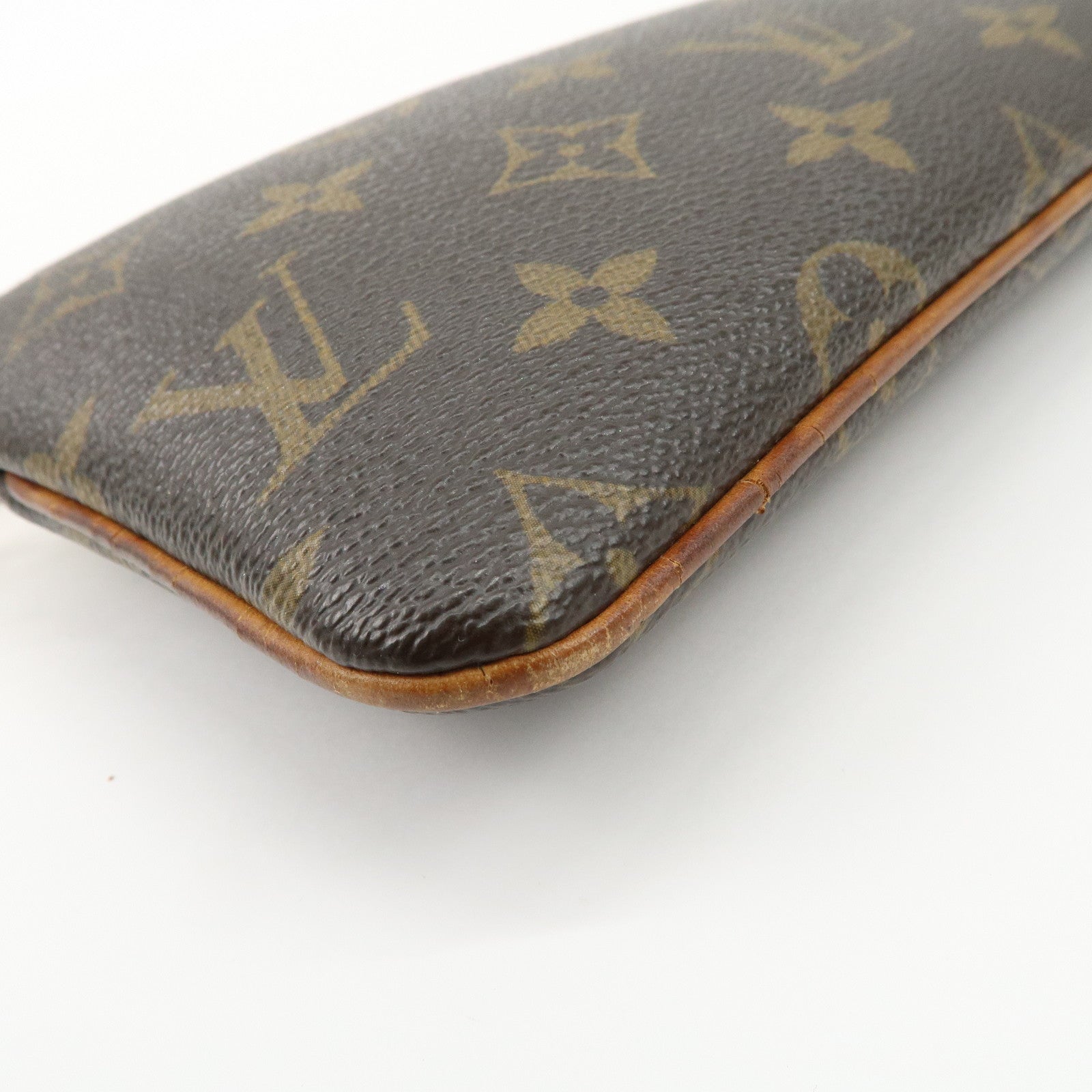 Louis Vuitton Monogram Pochette Milla MM Chain Hand Bag M60094