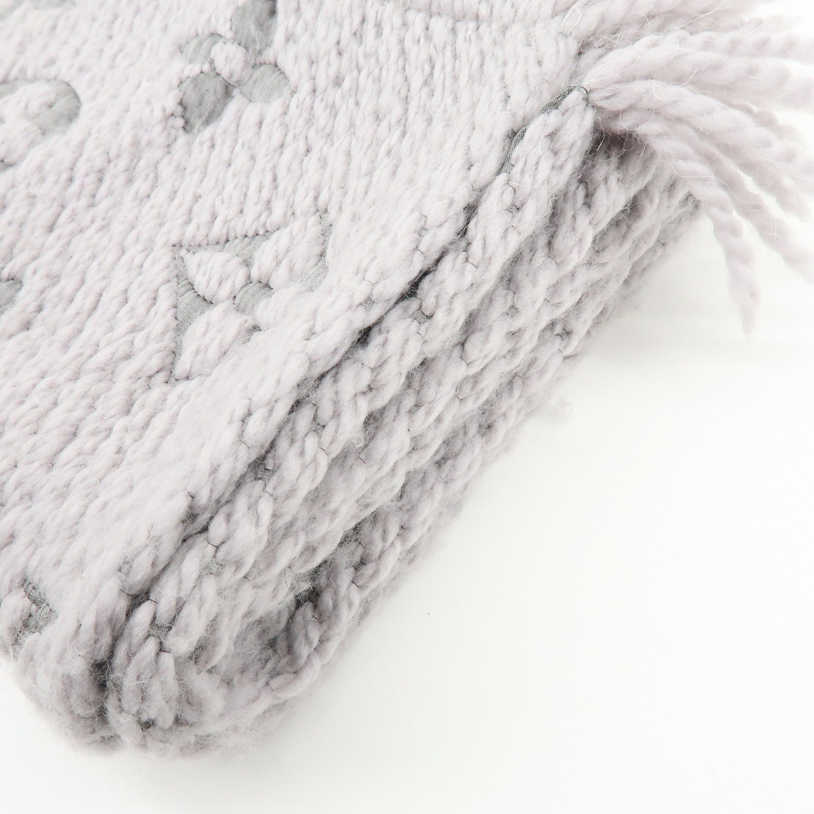 Louis Vuitton Monogram Escharp Logomania Scarf Gris Perle M74742