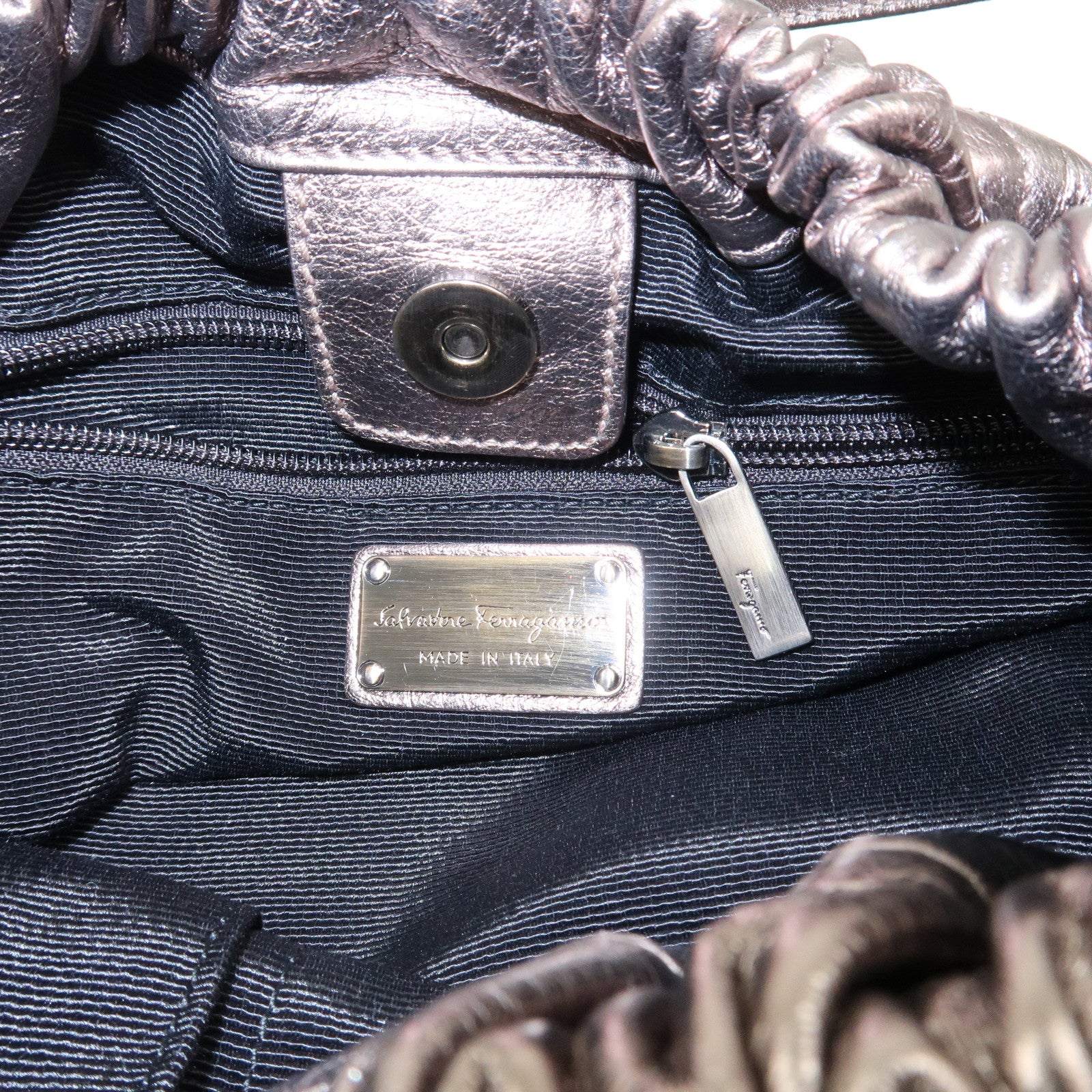 Ferragamo Vara Ribbon Leather Shoulder Bag Hand Bag Bronze