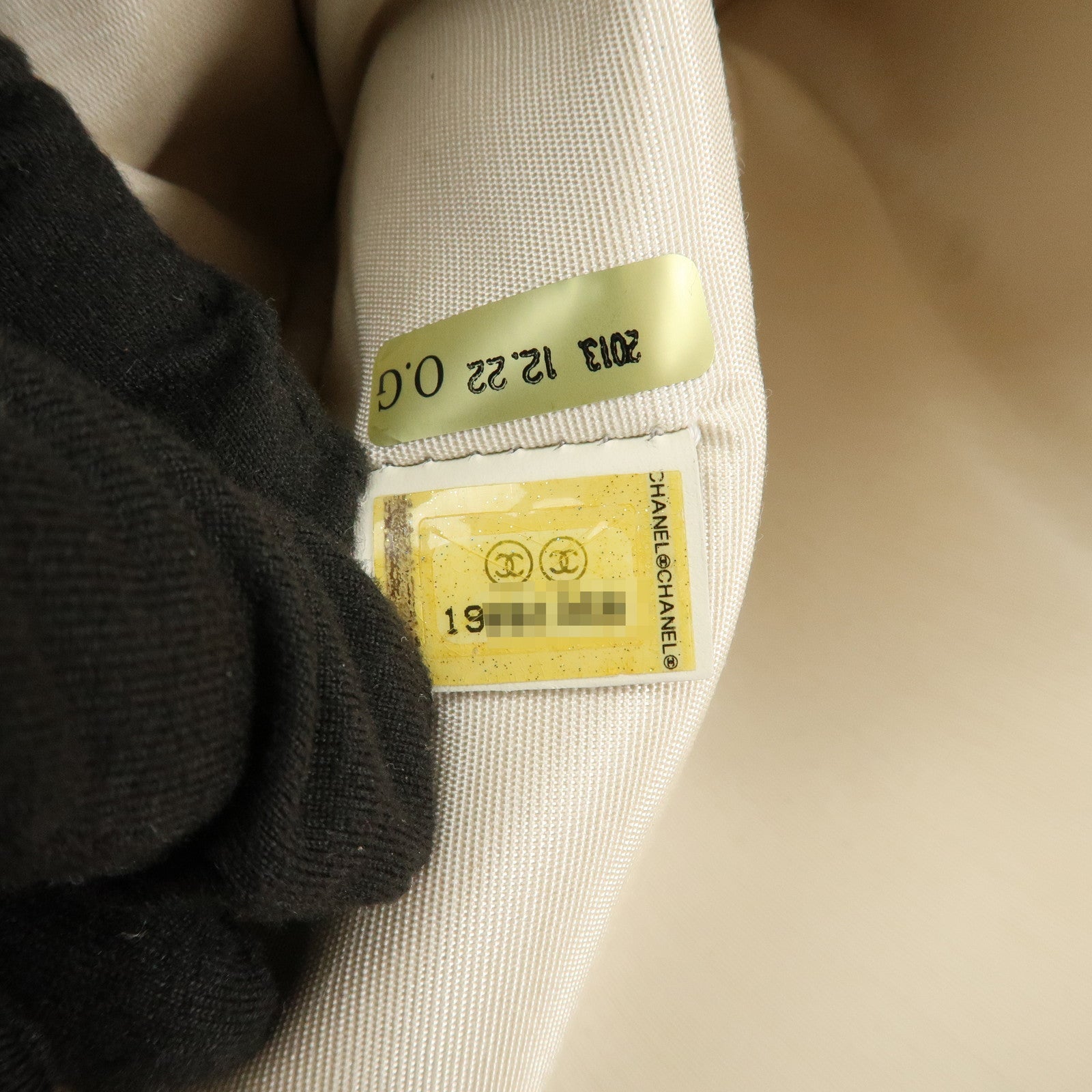 CHANEL Deauville Straw Clutch Bag Pouch Pink Red