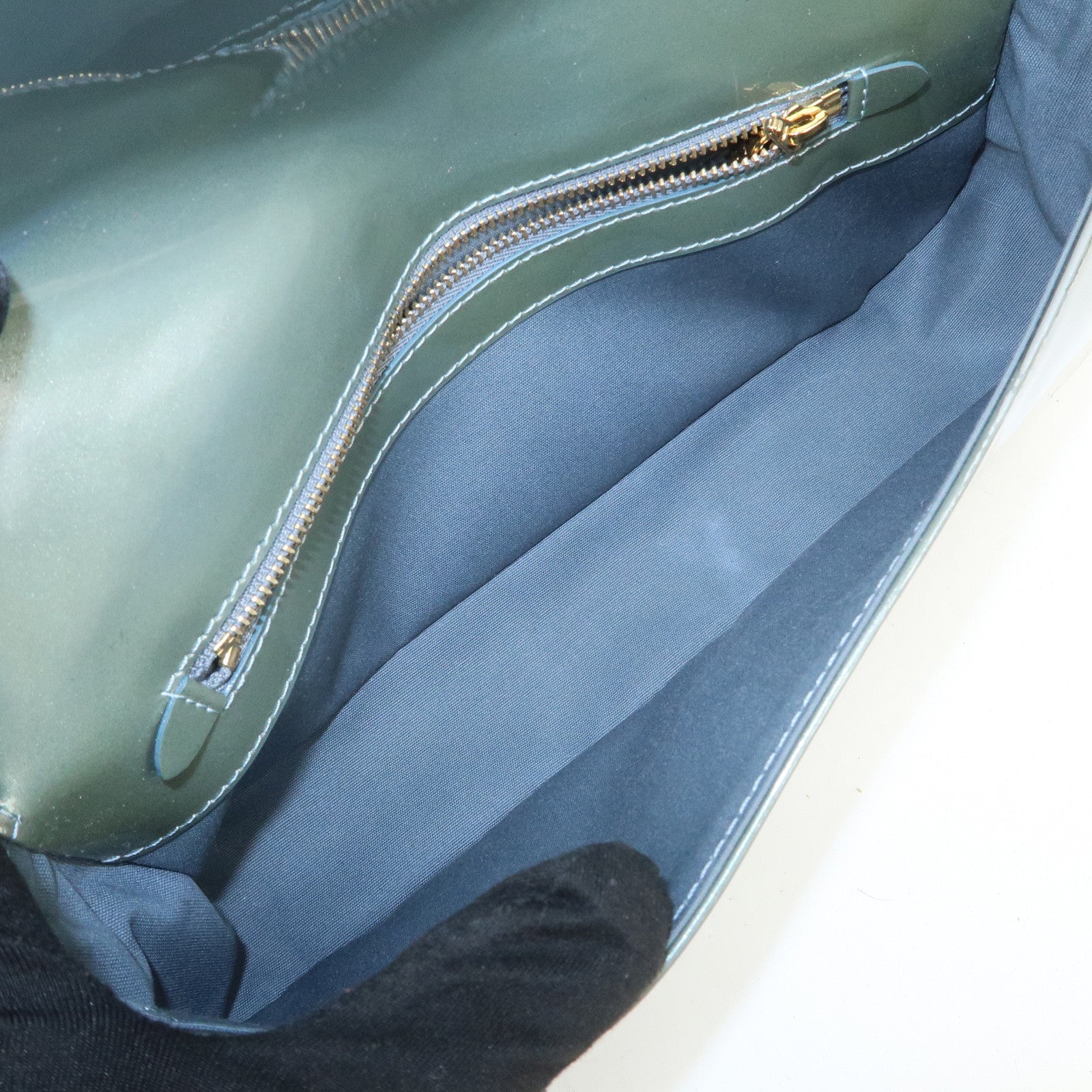 Louis Vuitton Vernis Leather Pochette Sobe Clutch Bag Blue