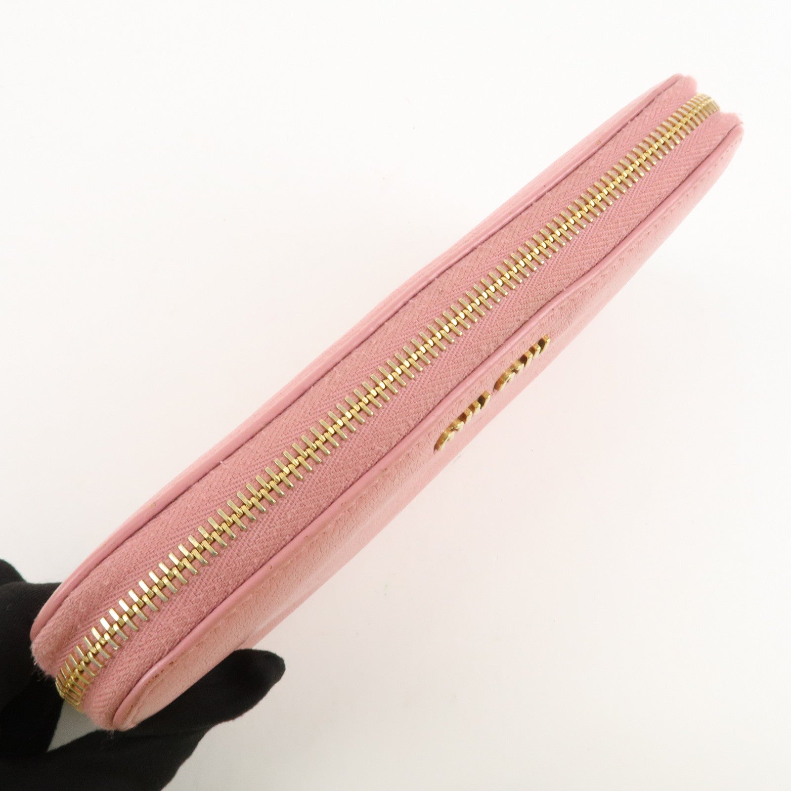 MIU MIU Leather Round Zippy Wallet Long Wallet Pink 5ML506 Used