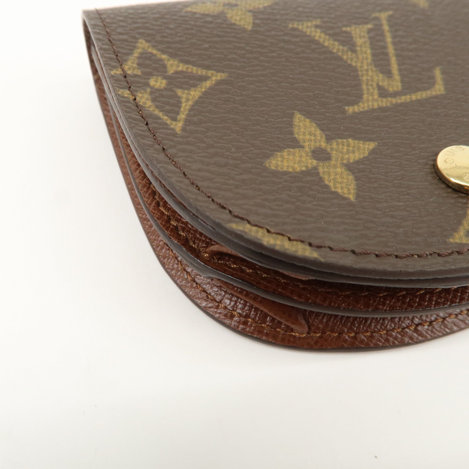 Louis Vuitton Monogram Porte Monnaie Gousset Coin Case M61970