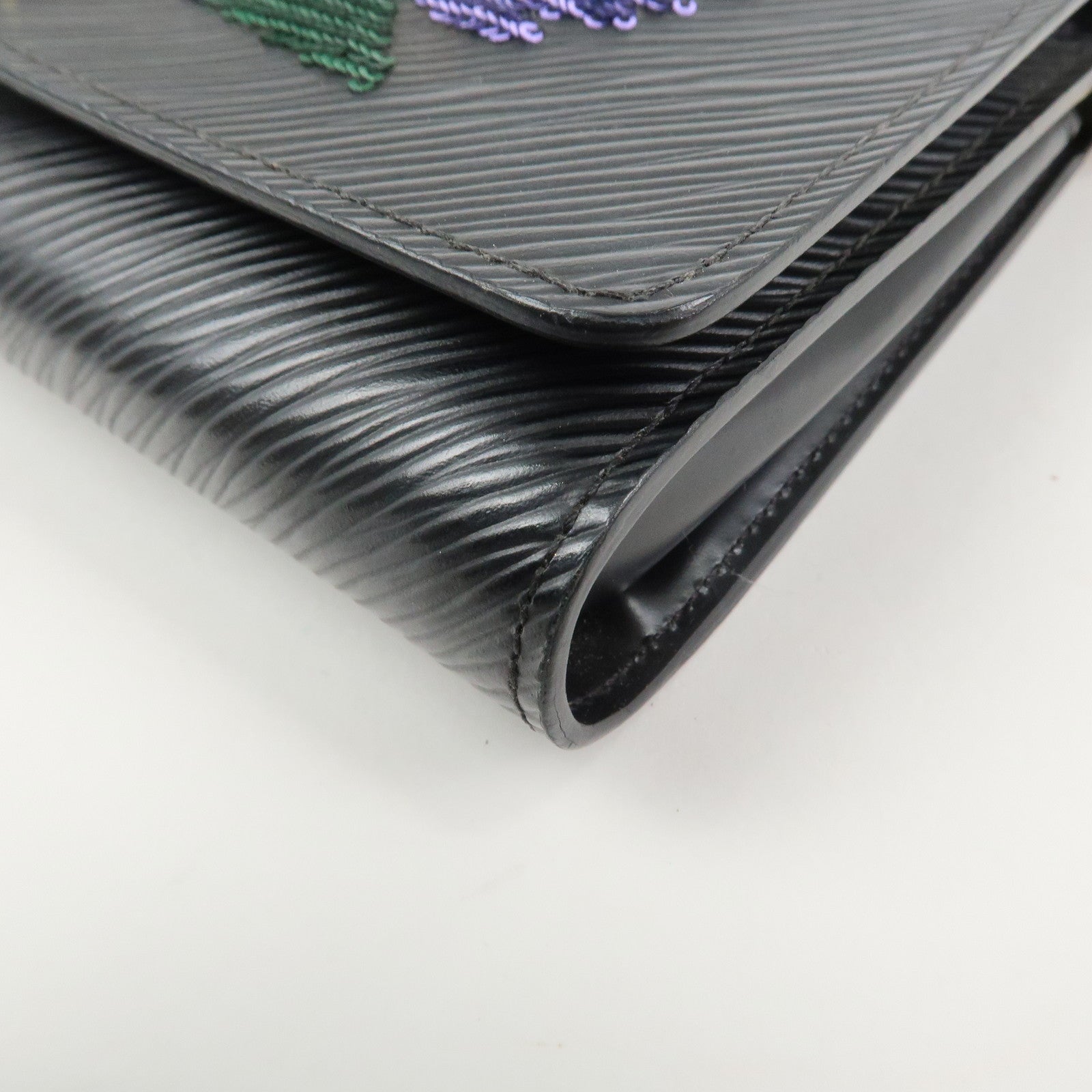 Louis Vuitton Epi Portefeuille Twist Chain Wallet Noir Black N64798