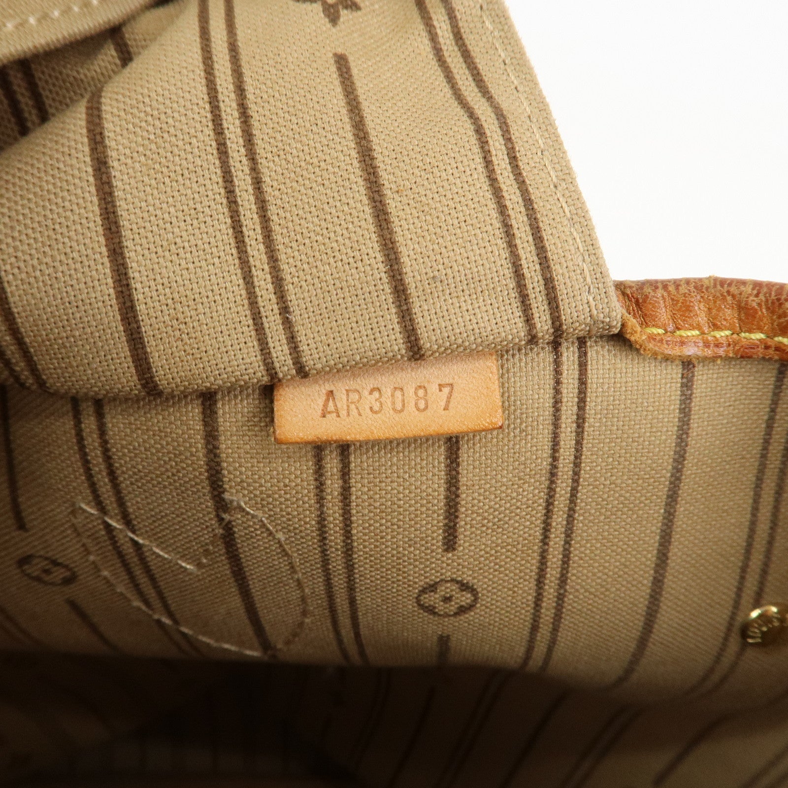 Louis Vuitton Monogram Neverfull MM Tote Bag Hand Bag M40995