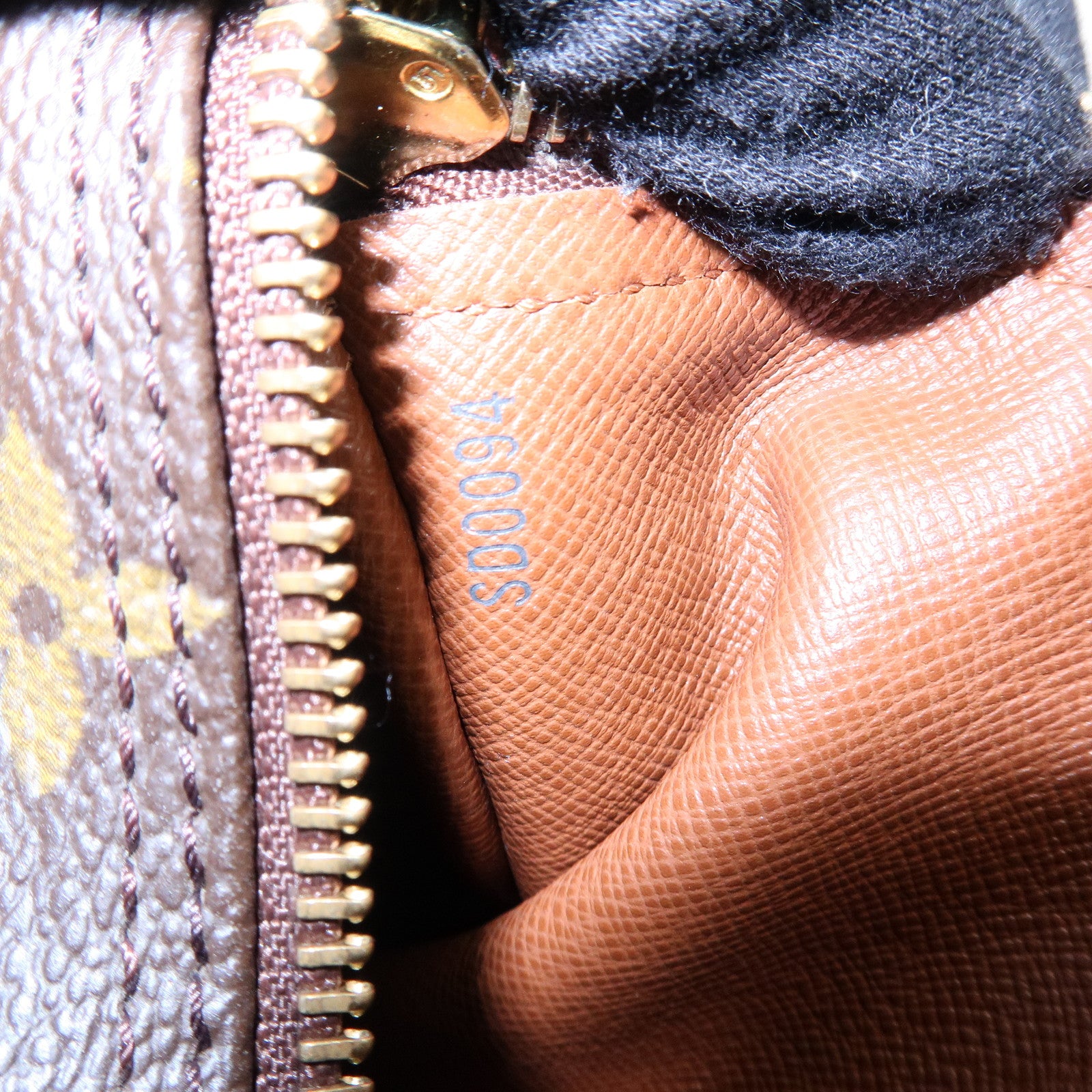 Louis Vuitton Monogram Papillon 30 Hand Bag Brown M51385