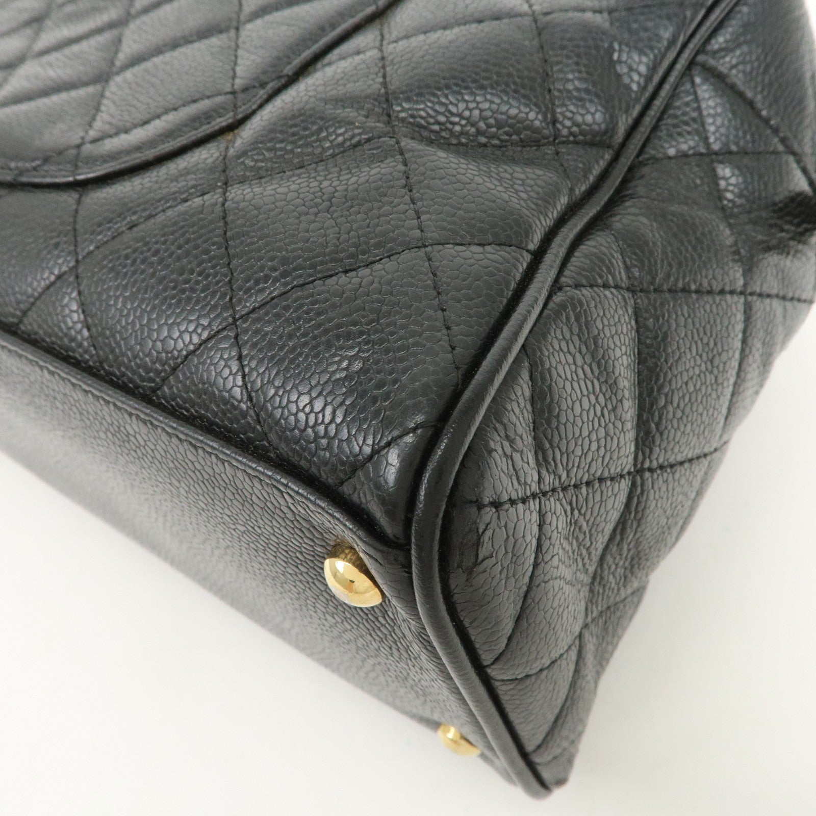 CHANEL Matelasse Caviarskin Boston Bag Hand Bag Black A20997