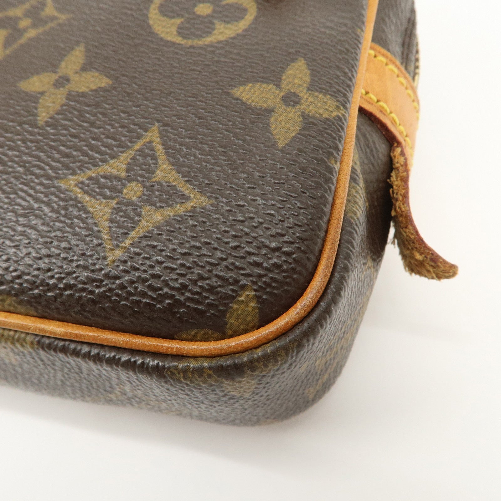 Louis Vuitton Monogram Monogram Canvas Monogram M51828