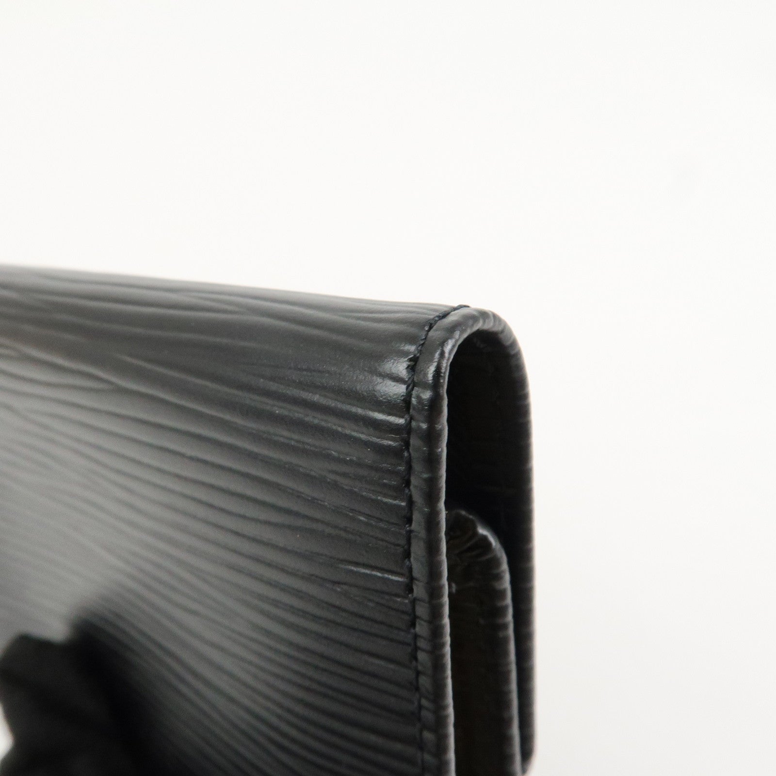 Louis Vuitton Epi Multiclés 6 Key Case Key Holder Noir Black M63812