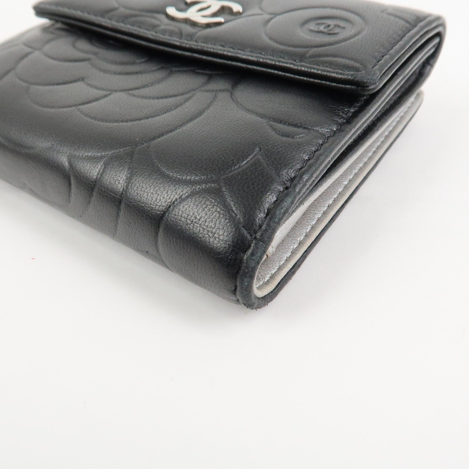 CHANEL Camellia COCO Mark Lamb Skin Compact Wallet Black