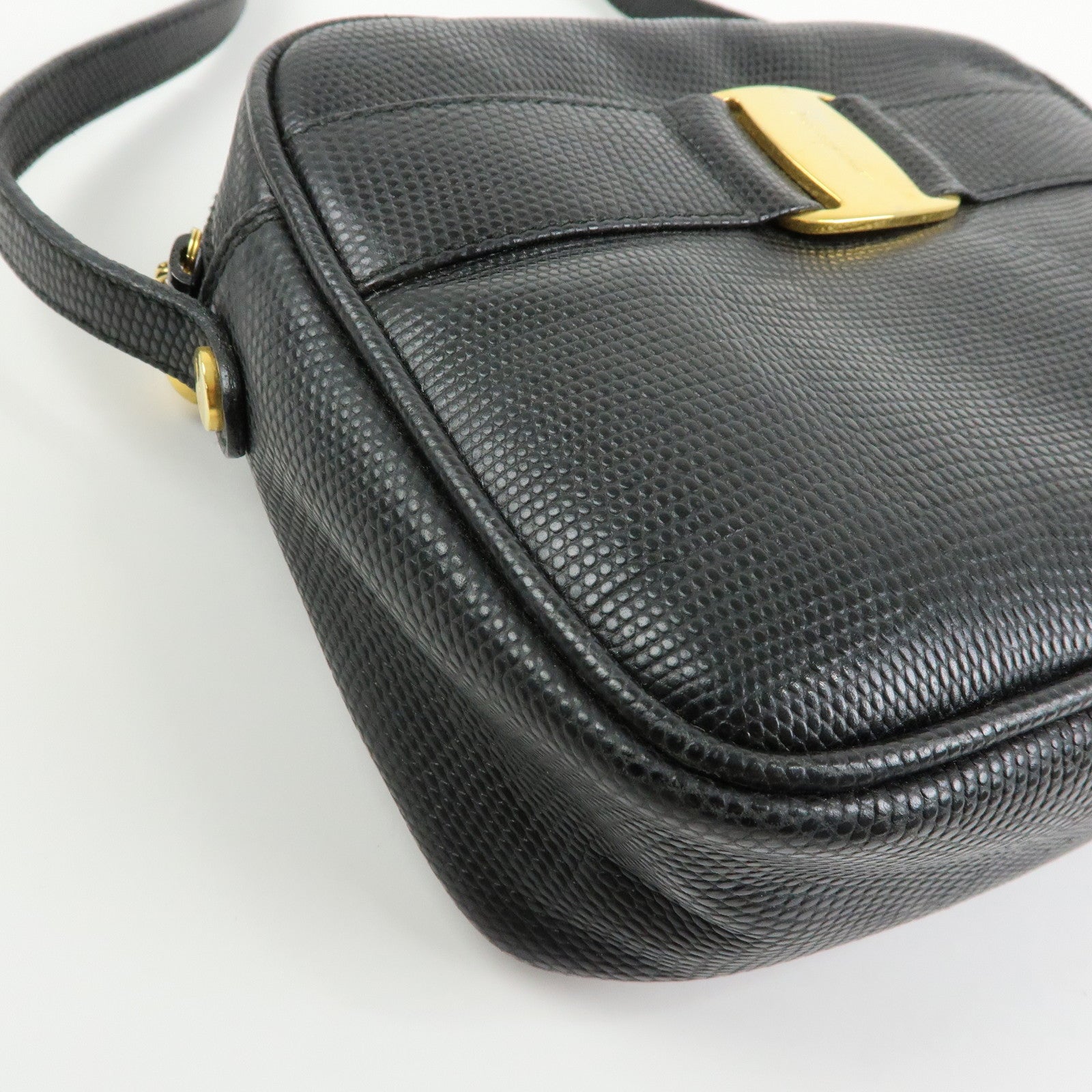 Ferragamo Varra Embossed Leather Shoulder Bag Crossbody Bag Black