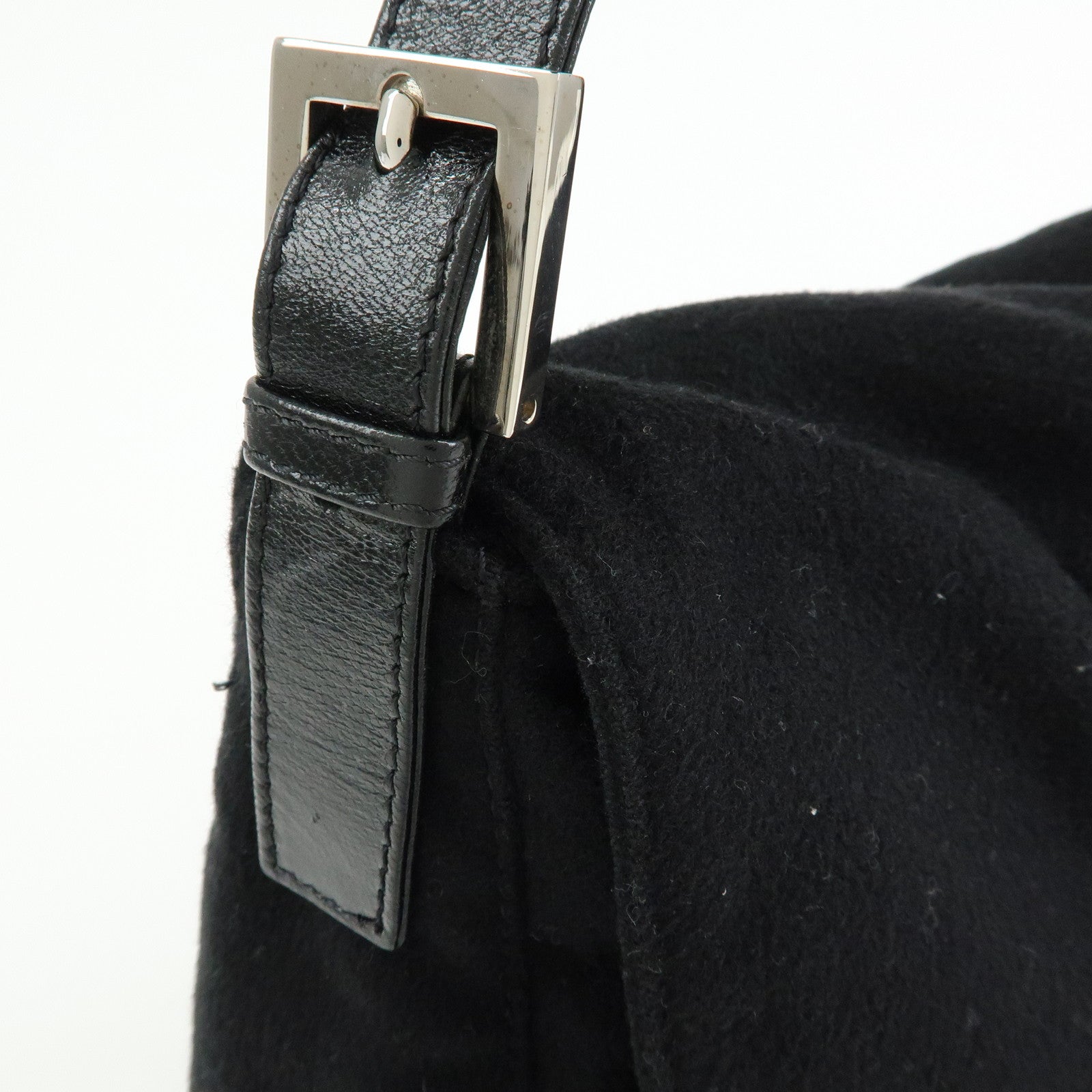 FENDI Mamma Baguette Wool Leather Shoulder Bag Hand Bag Black 26325