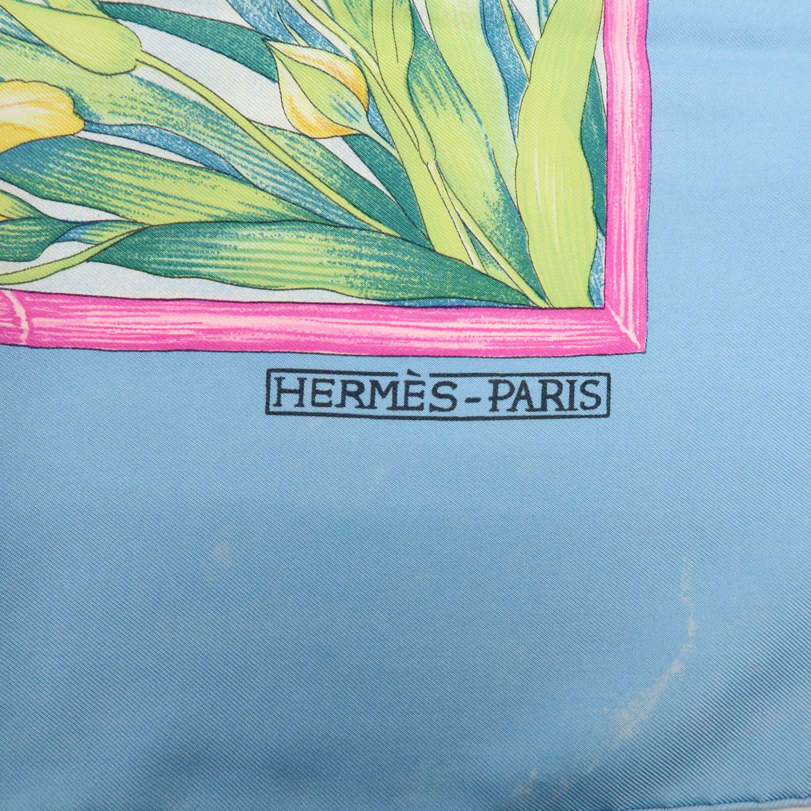 HERMES Carre 90 Silk 100% Scarf GIVERNY Light Blue Pink
