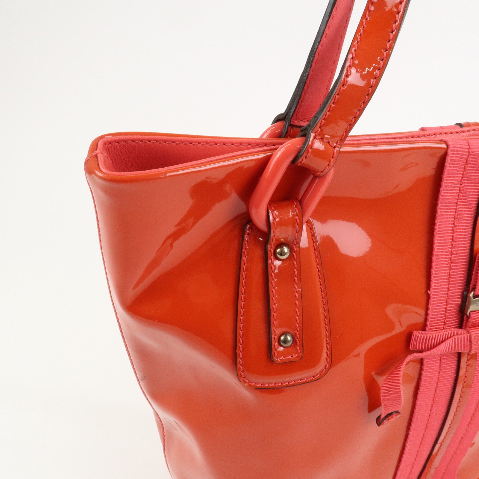 Ferragamo Vara Patent Leather Shoulder Bag Orange