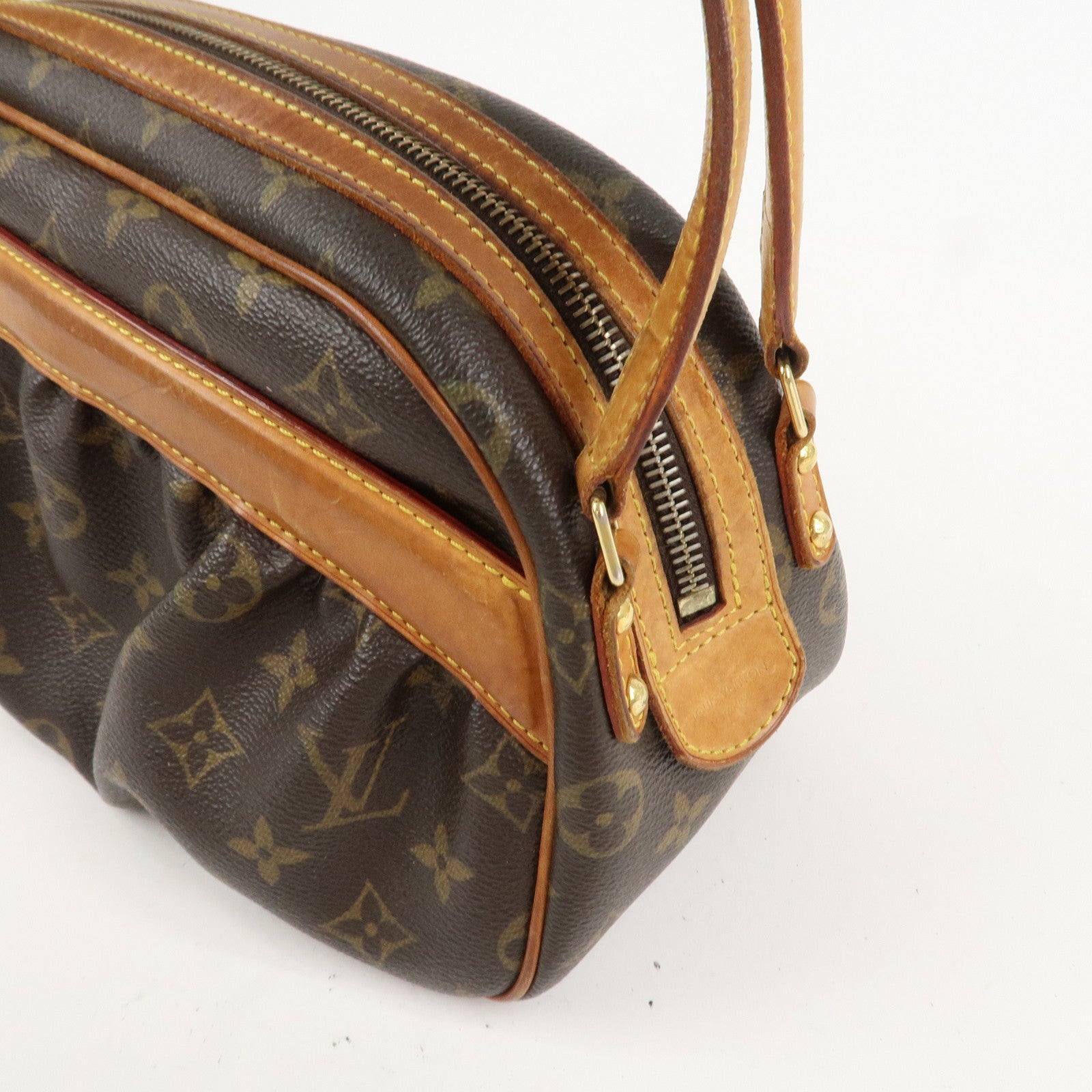 Louis Vuitton Monogram Canvas Clara Hand Bag Shoulder Bag M40057