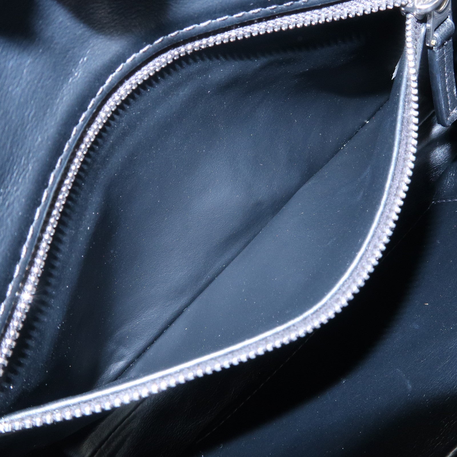 BOTTEGA VENETA Intrecciato Leather Shoulder Bag Crossbody Bag Black Used