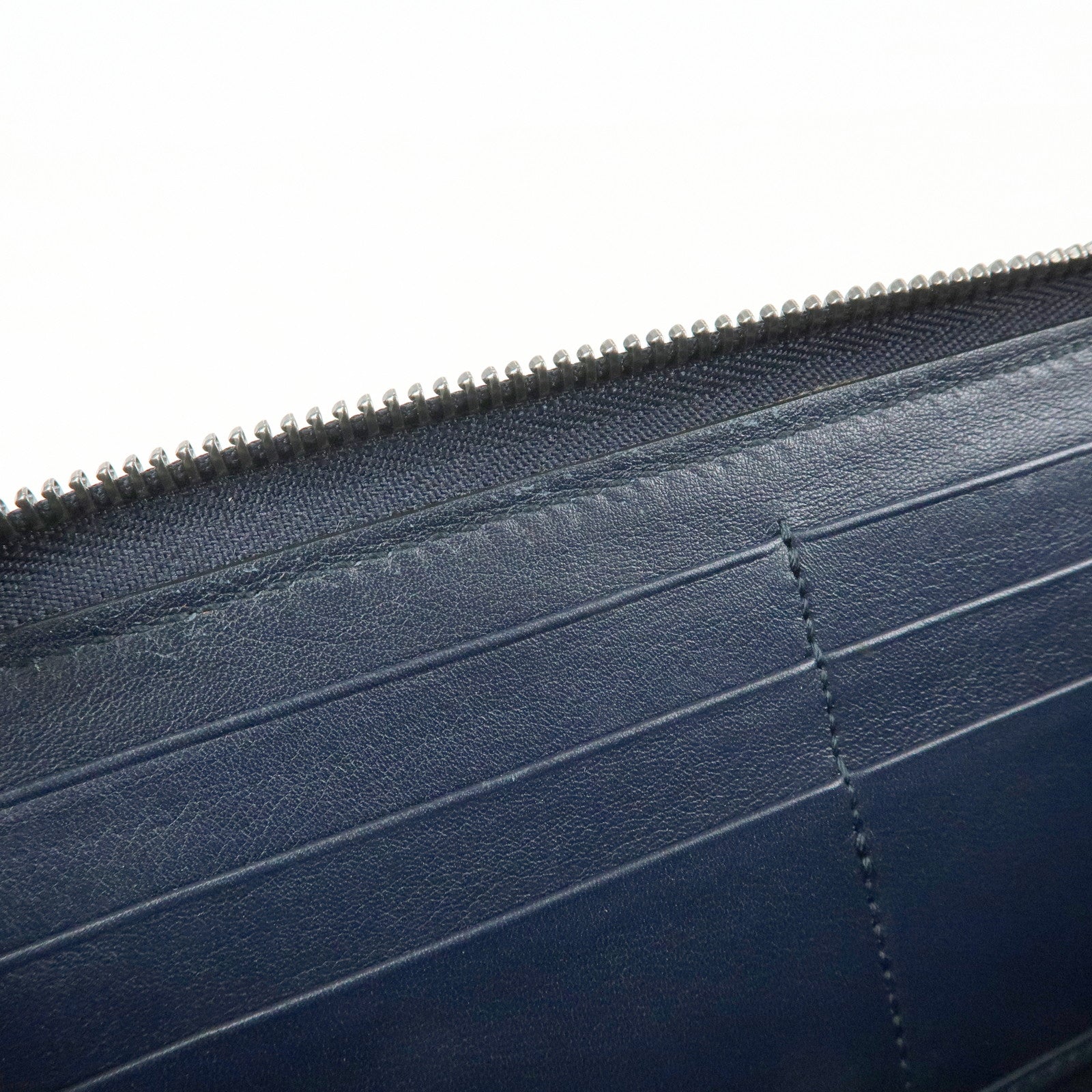 GUCCI Microguccissima Leather Round Zippy Long Wallet Navy 307987
