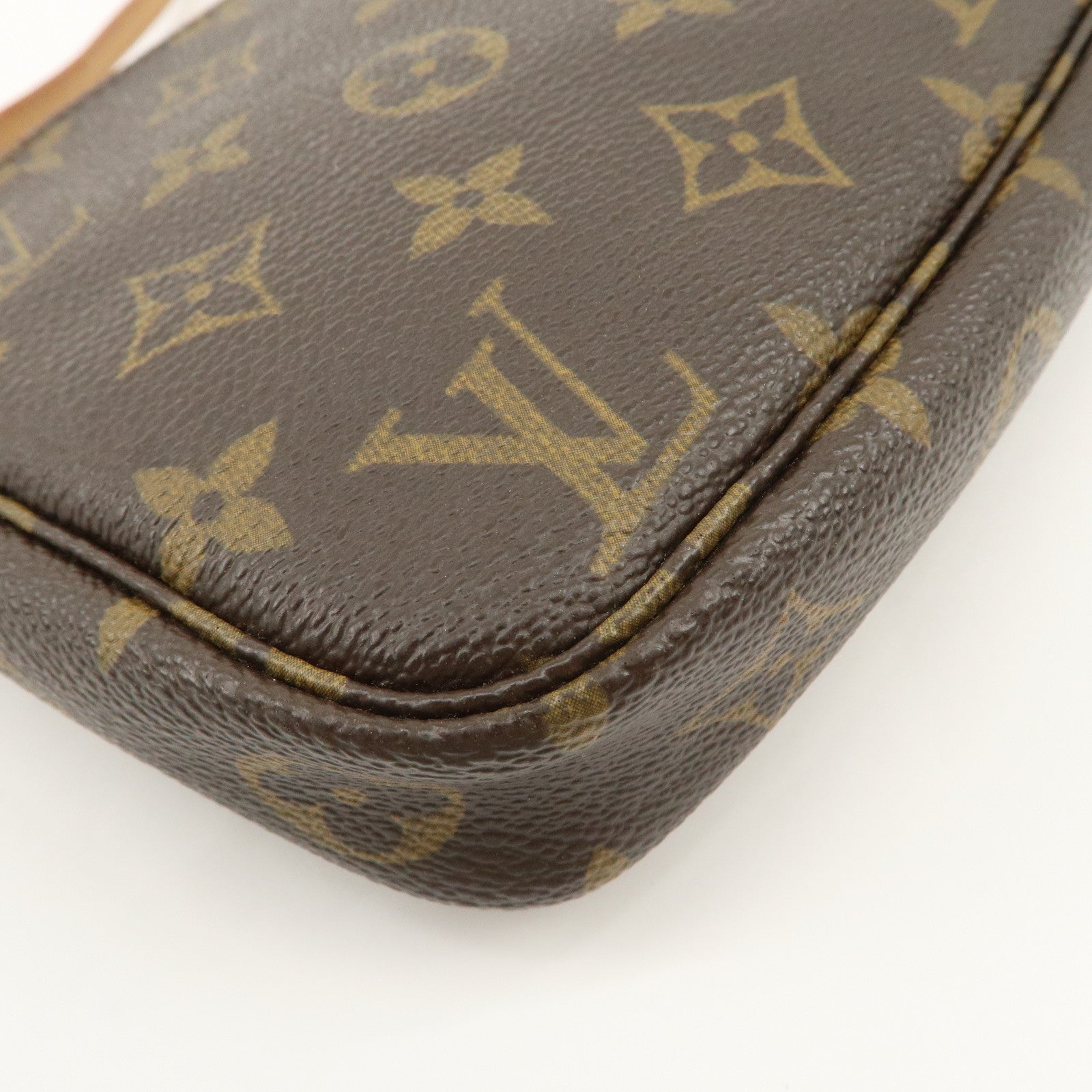 Louis Vuitton Monogram Pochette Accessoires Hand Bag Pouch M51980 Used