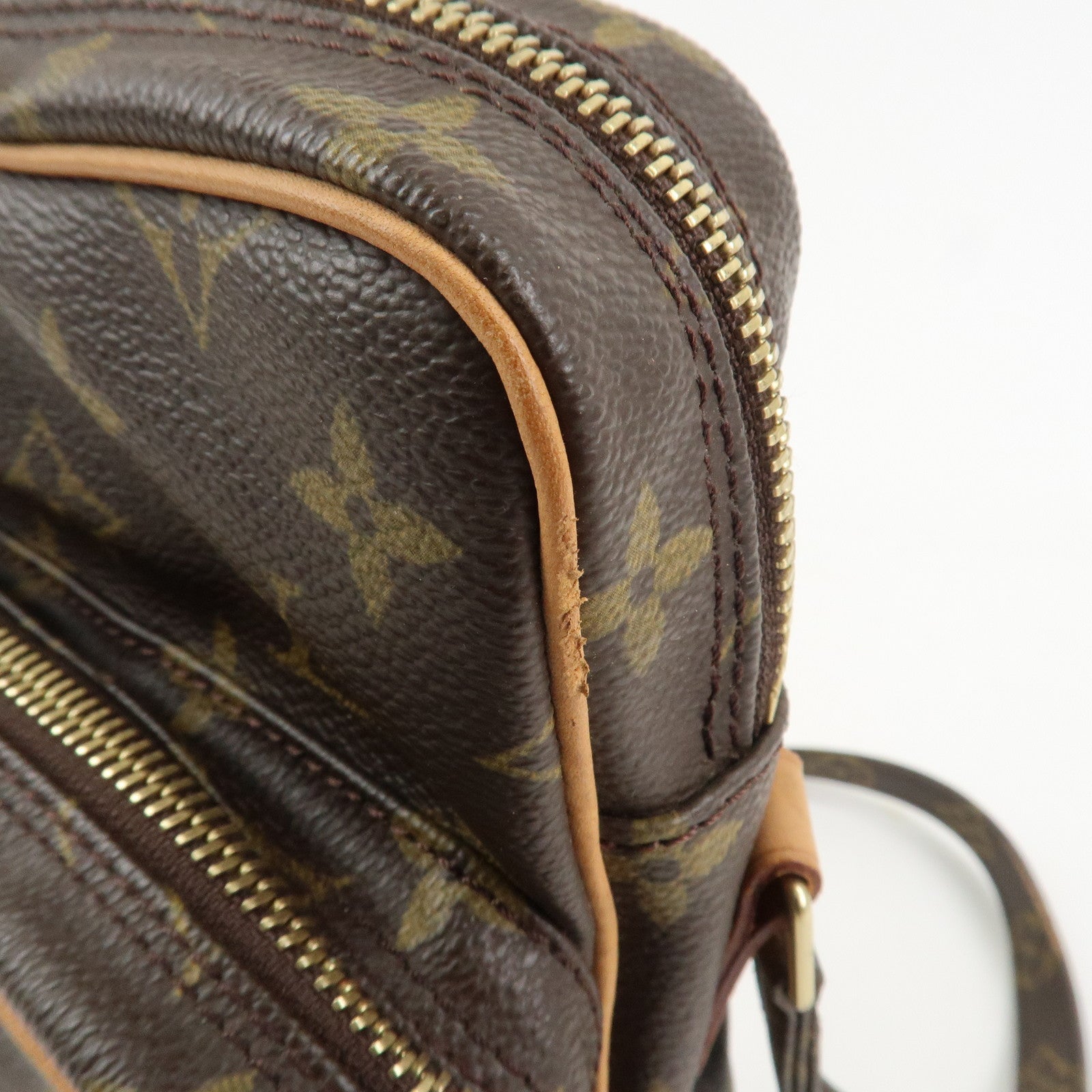 Louis Vuitton Monogram Amazone Shoulder Bag Crossbody Bag M45236