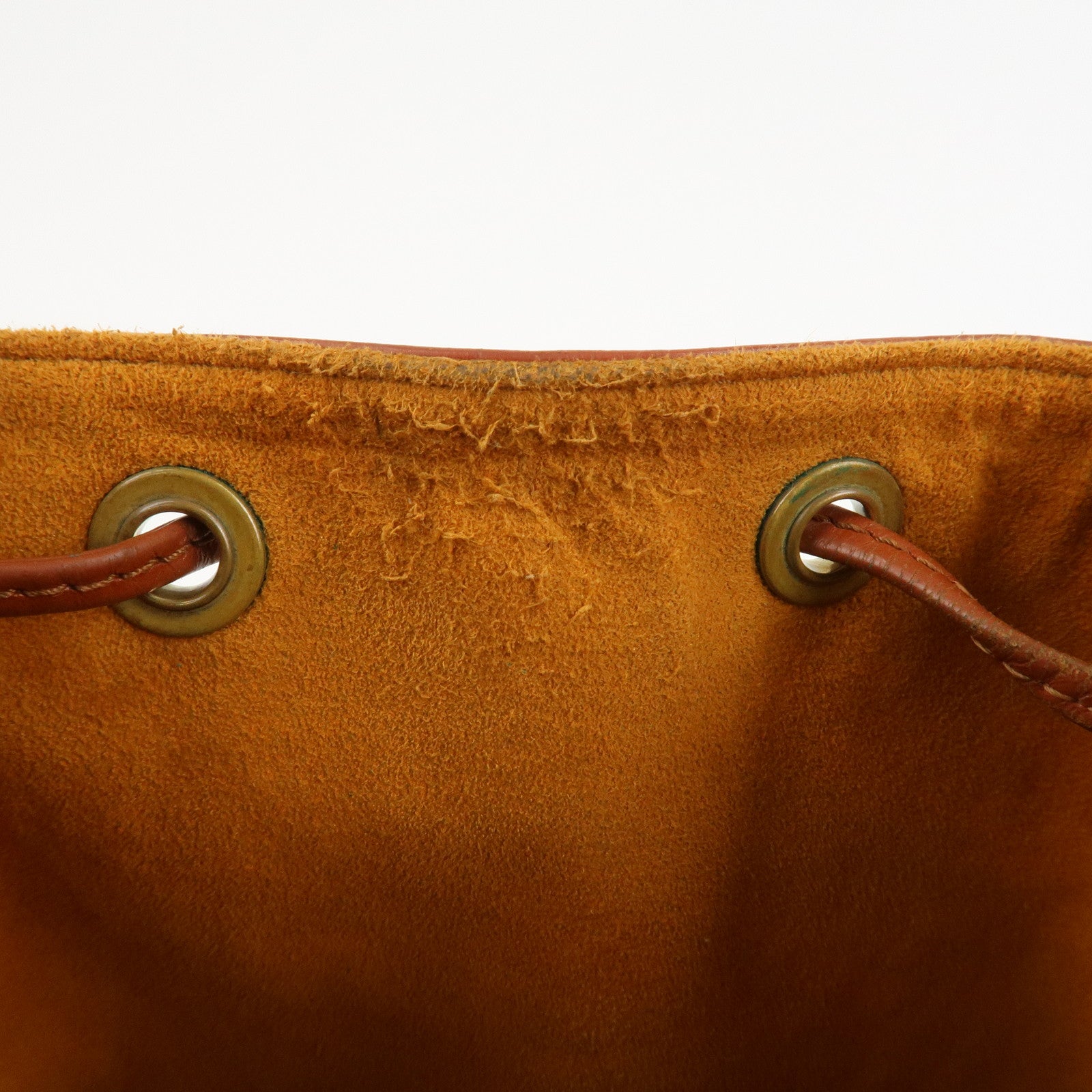 Louis Vuitton Epi Petit Noe Shoulder Bag Kenya Brown M44103