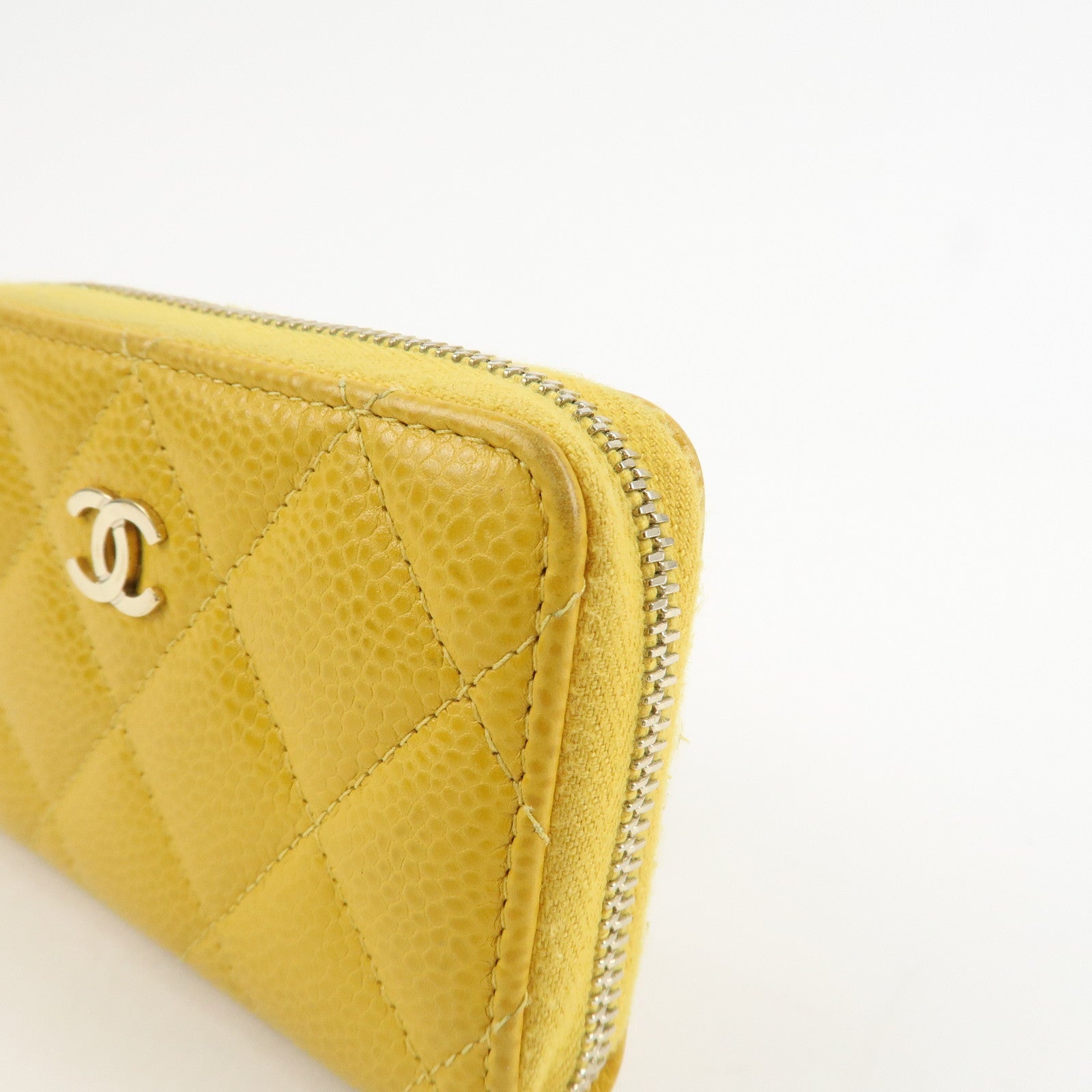 CHANEL Matelasse Caviar Skin Round Zippy Coin Case Yellow A84511 Used