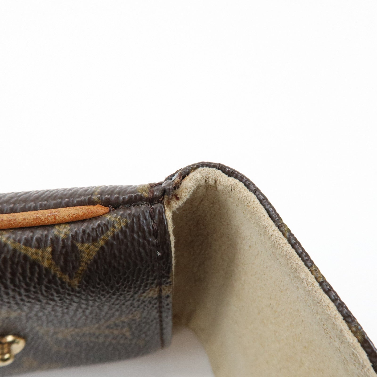 Louis Vuitton Monogram Etui Telefonne MM Phone Case Brown M66546