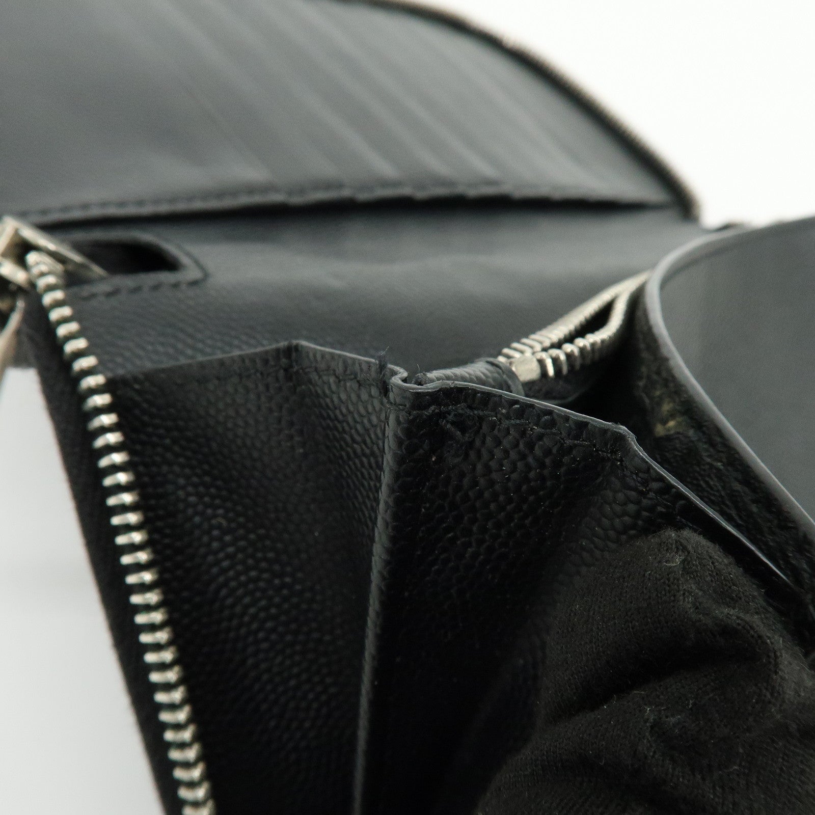 SAINT LAURENT PARIS Leather Round Zippy Long Wallet Black