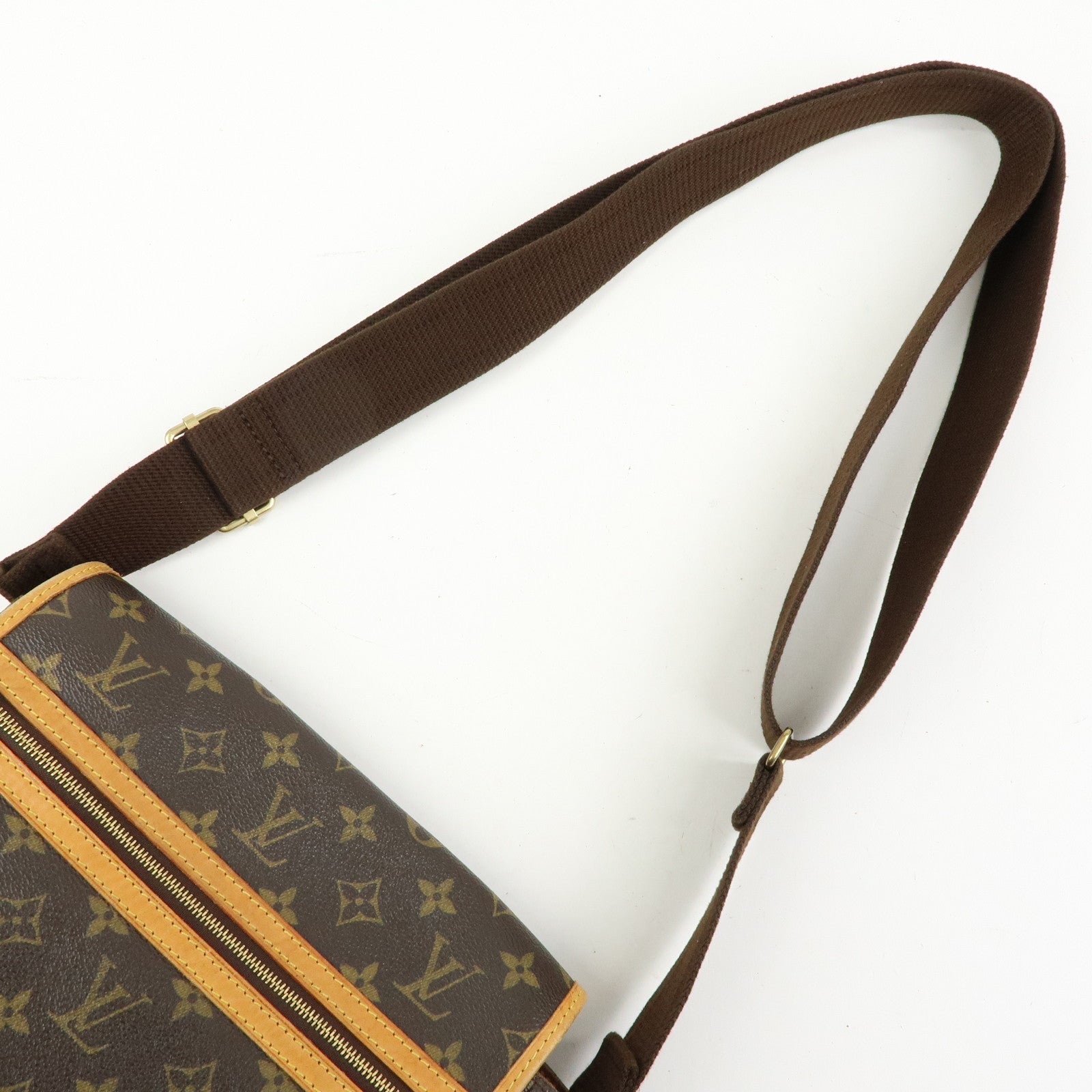 Louis Vuitton Monogram Messenger Bosphore PM Shoulder Bag M40106
