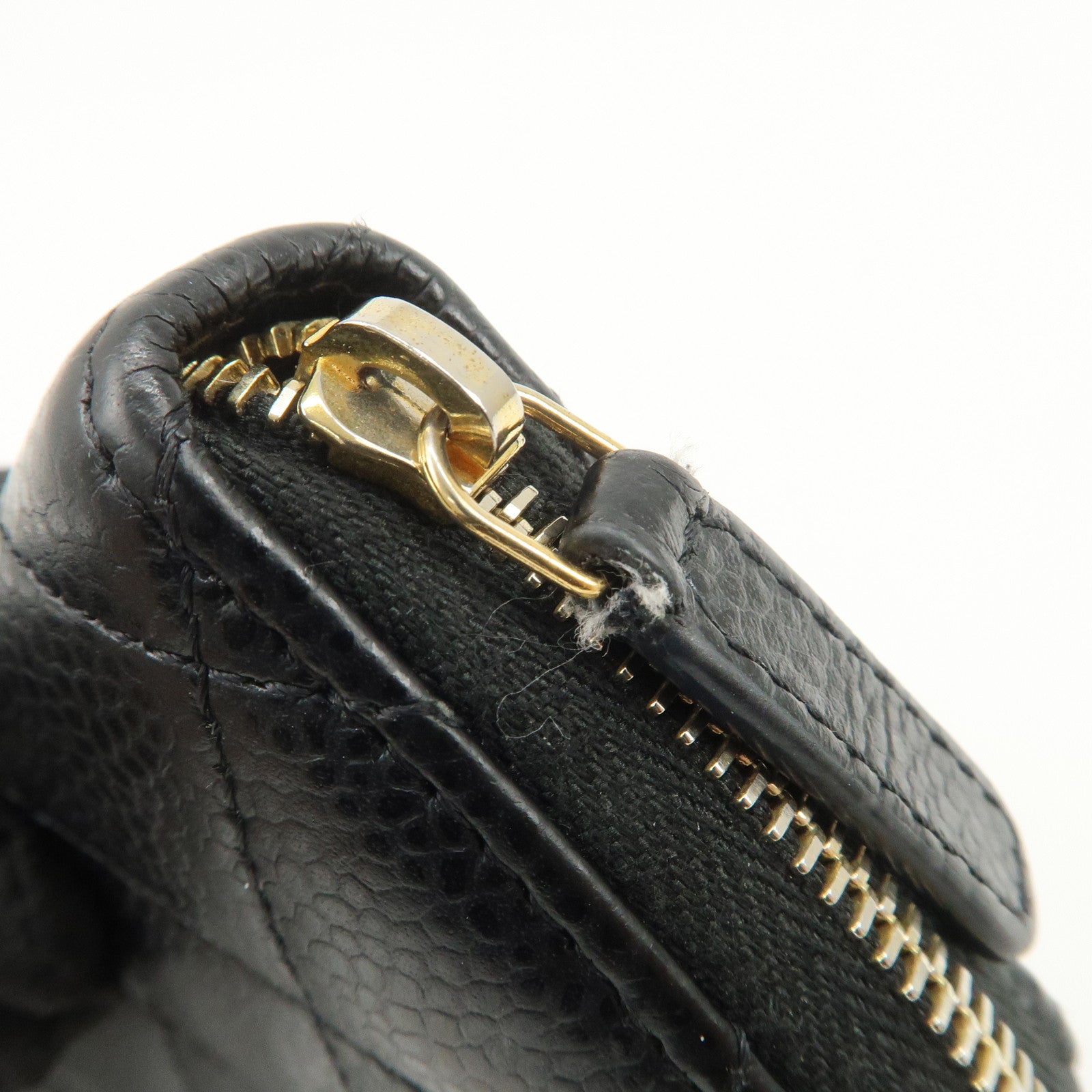 CHANEL Matelasse Caviarskin Classic Zippy Coin Case Black AP0216
