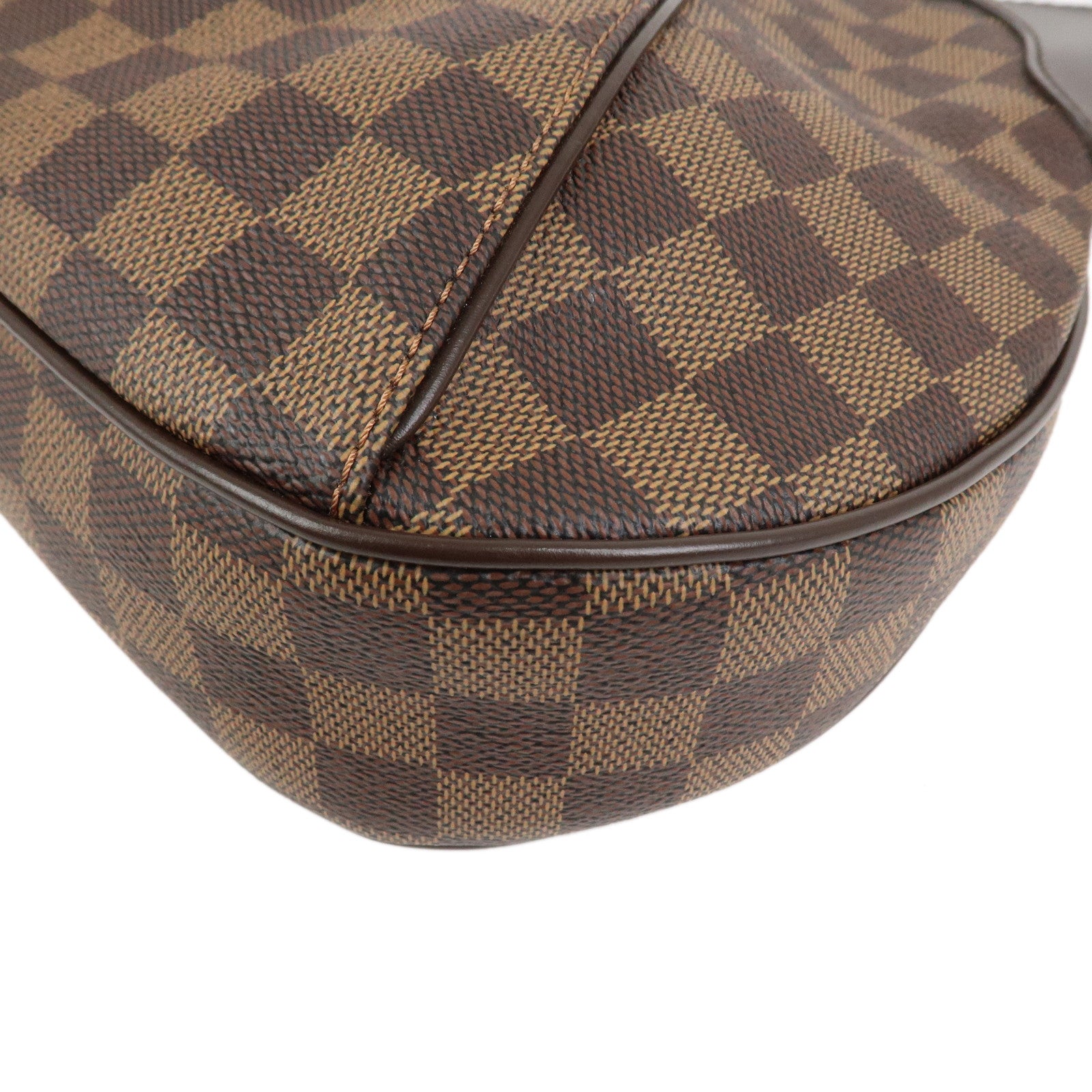 Louis Vuitton Damier Thames GM Shoulder Bag Brown N48181