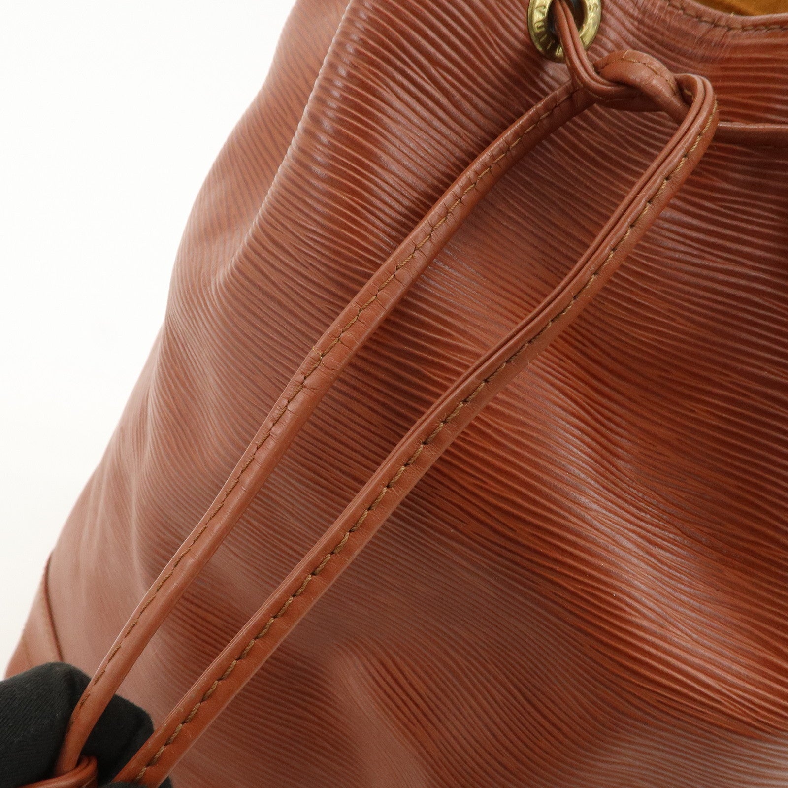 Louis Vuitton Epi Leather Noe Shoulder Bag Kenya Brown M44003