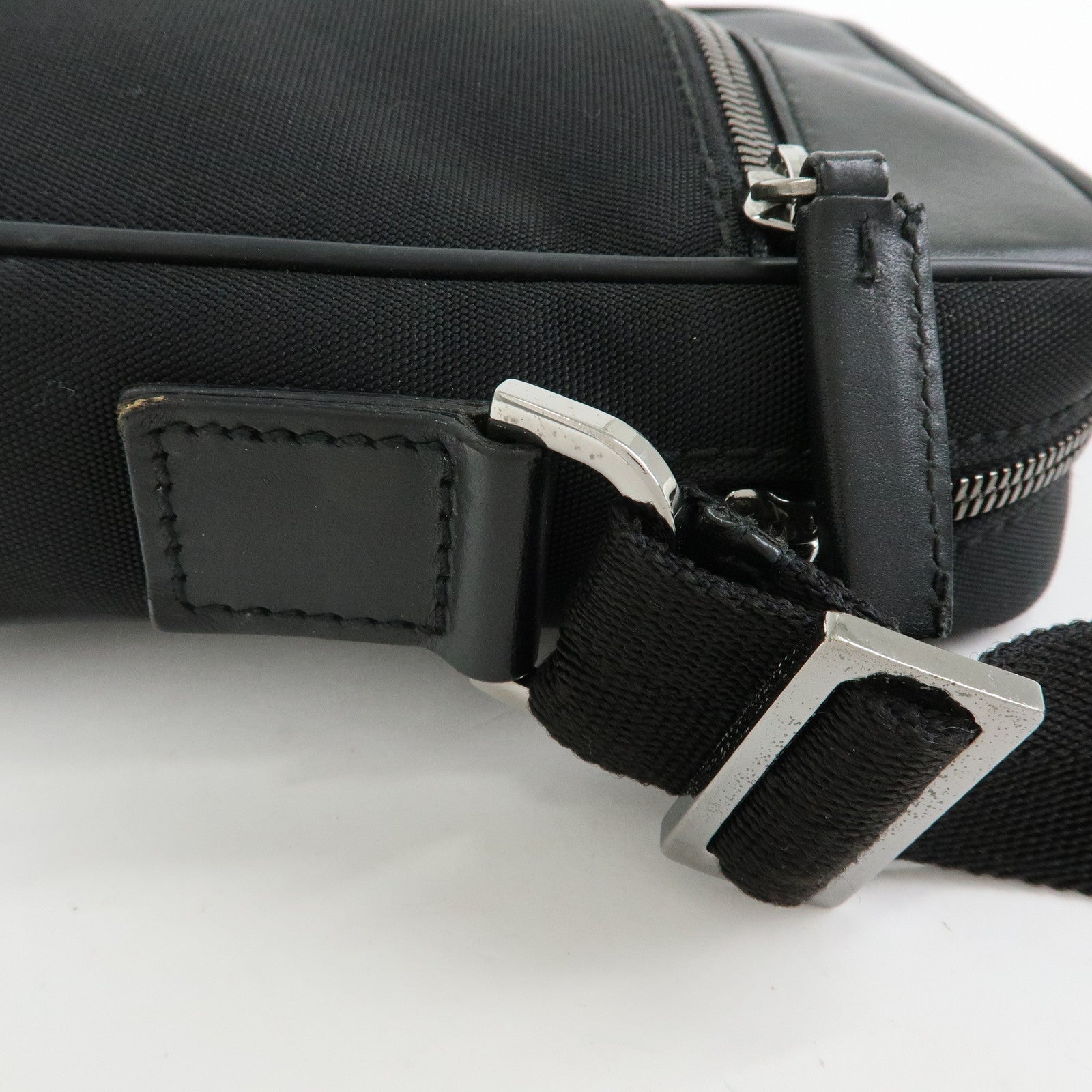GUCCI Logo Canvas Leather Shoulder Crossbody Bag Black 101680
