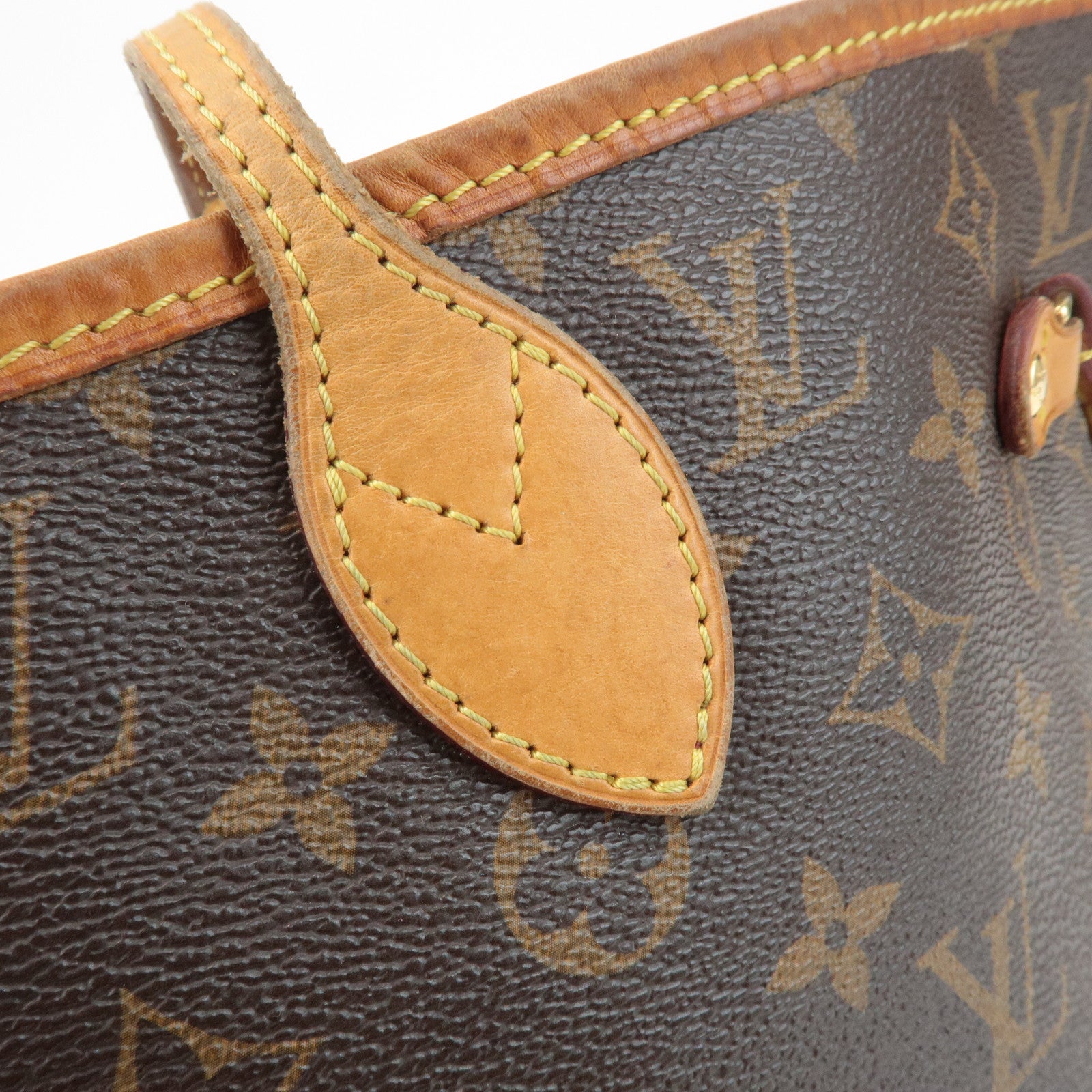 Louis Vuitton Monogram Neverfull MM Tote Bag Fuchisia M40996